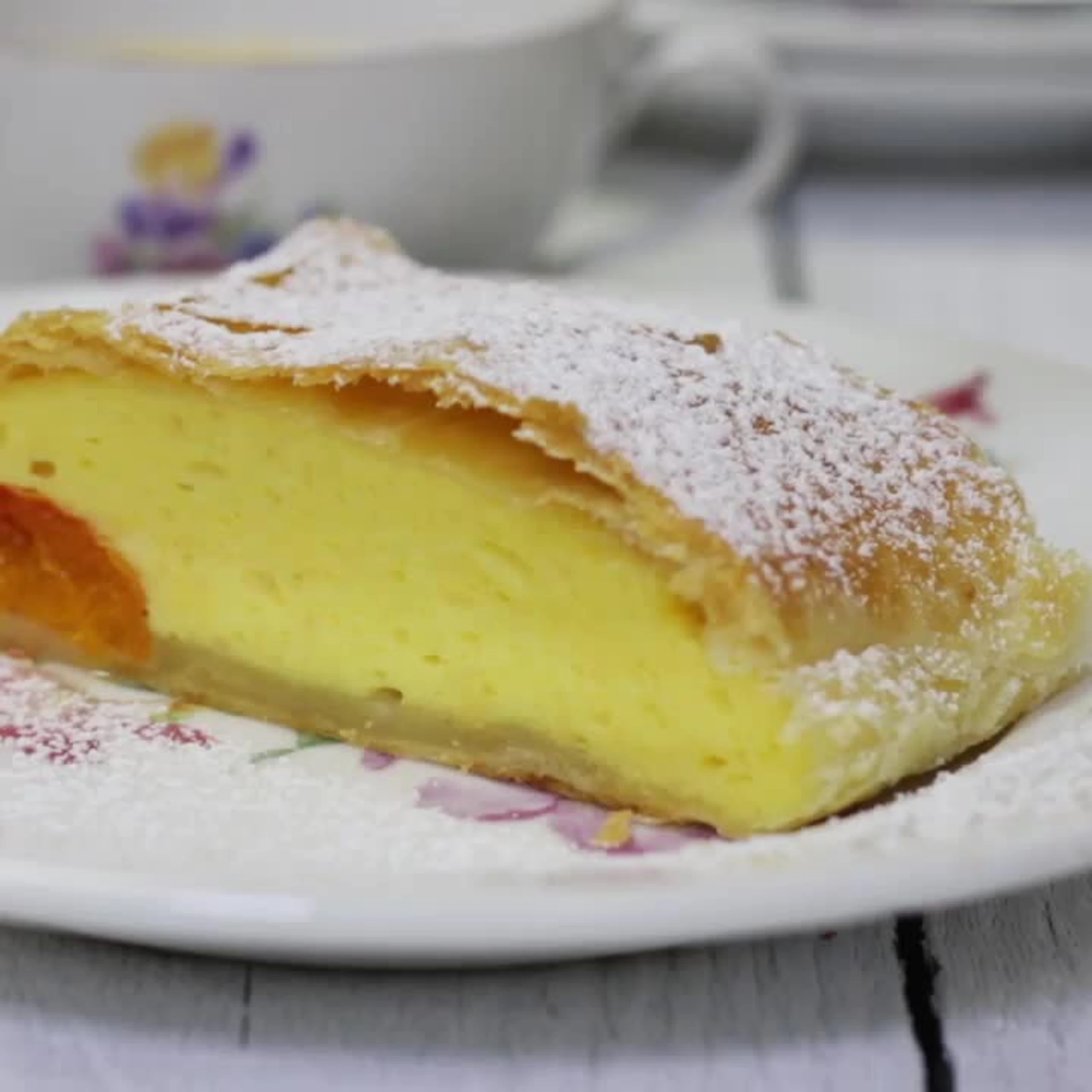 Topfenstrudel mit Marillen