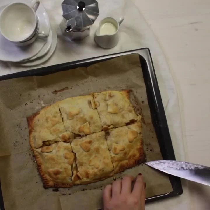 Apfel-Mürbteigkuchen