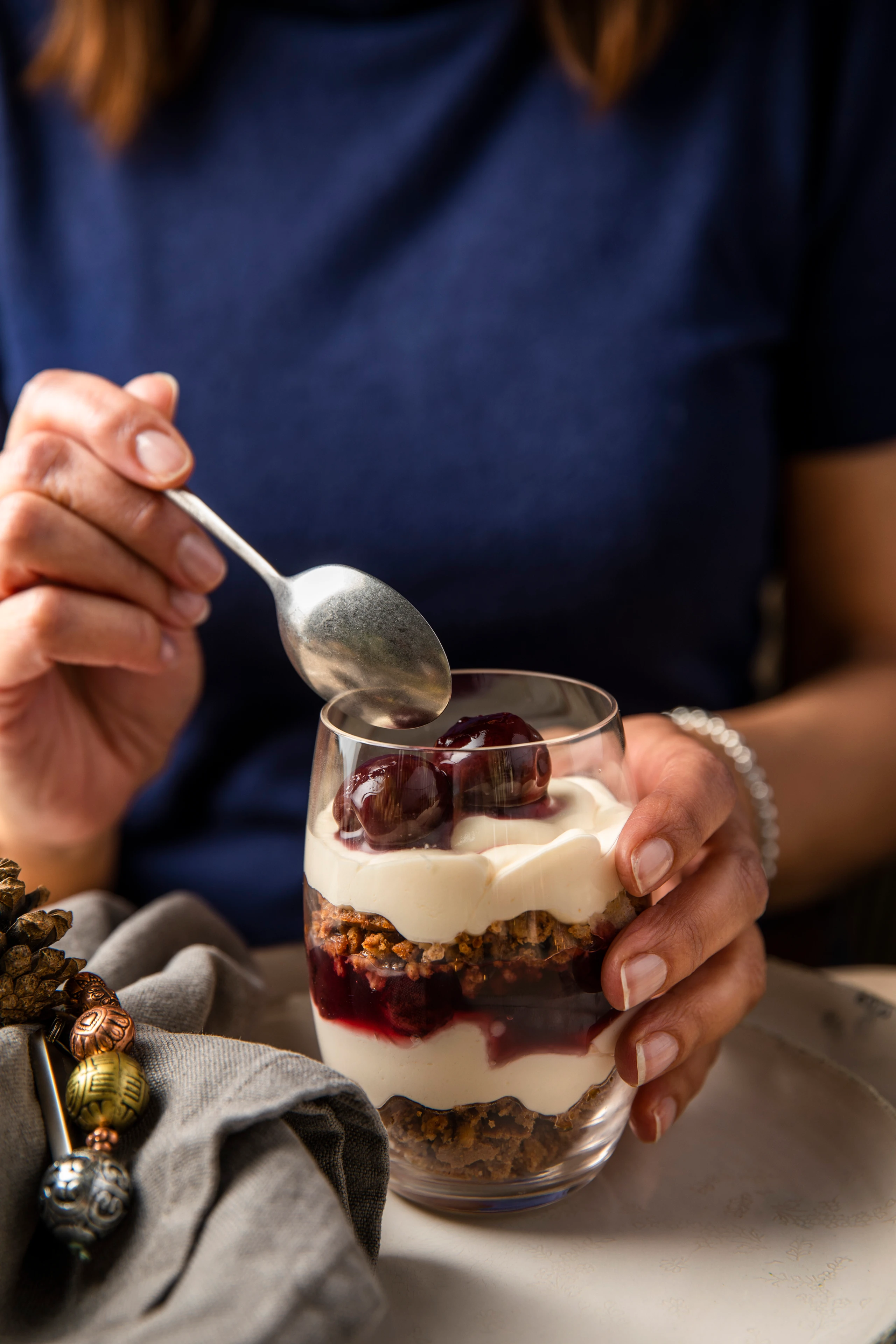 Trifle mit Eierlikörcreme und Lebkuchen