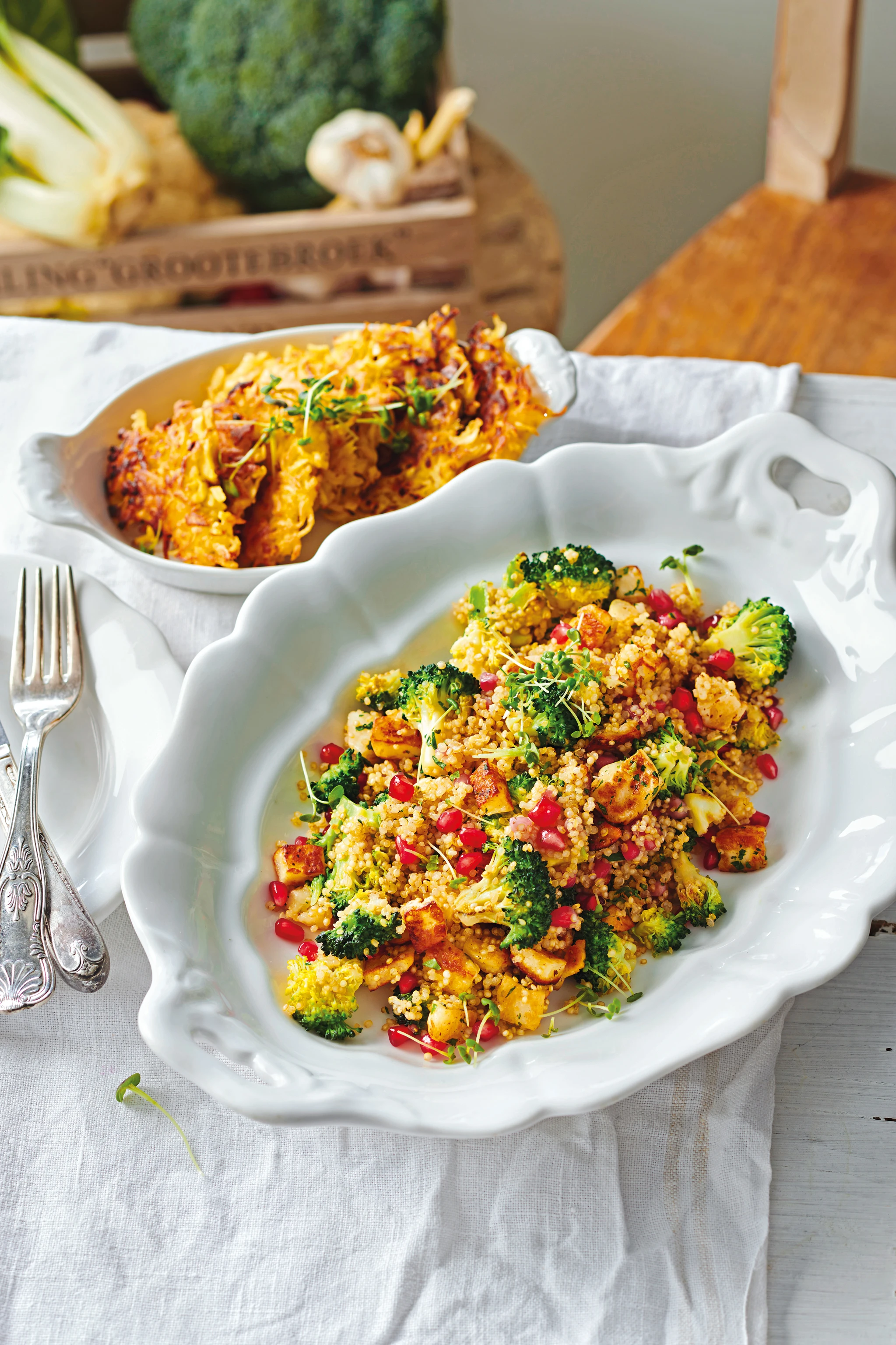 Quinoa mit Brokkoli und Pastinakenpuffern