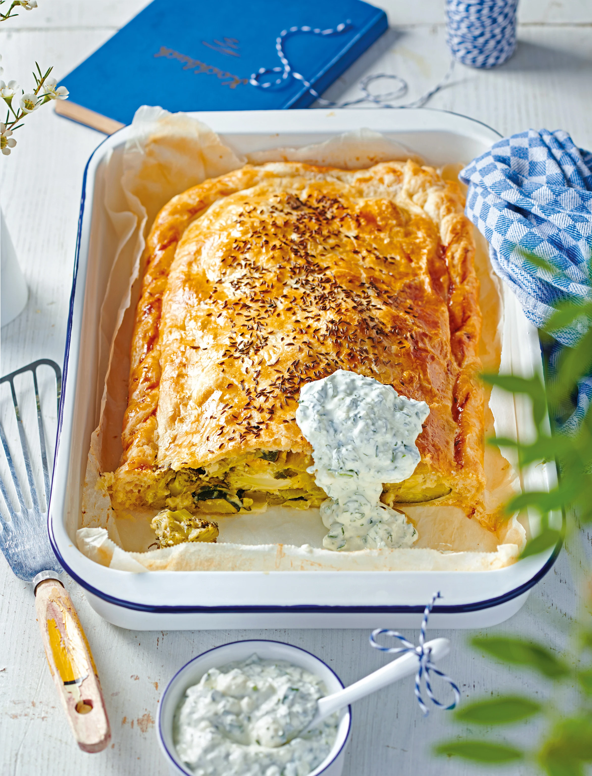 Gemüsestrudel mit Bärlauchdip