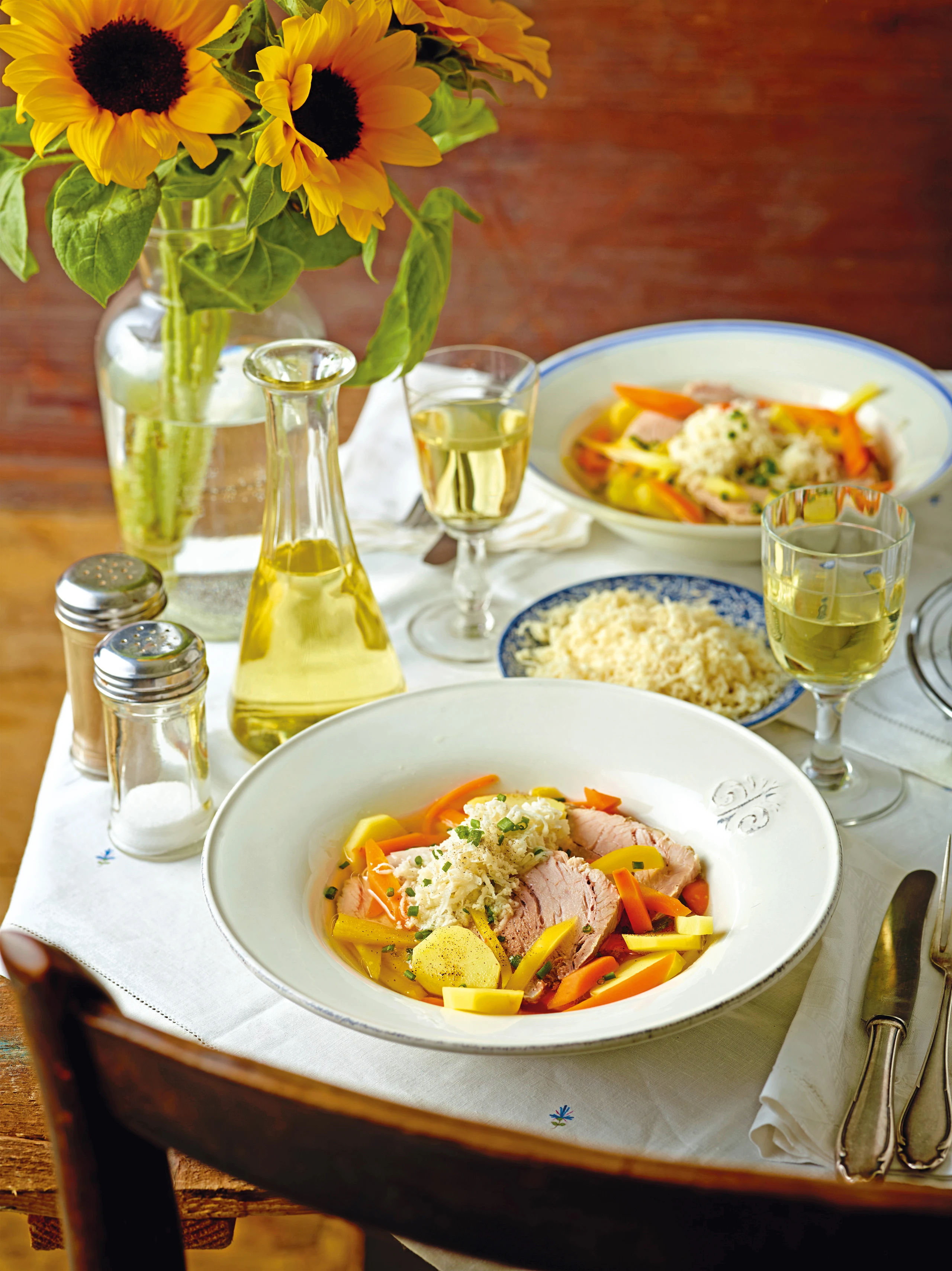 Steirisches Wurzelfleisch mit Erdäpfeln