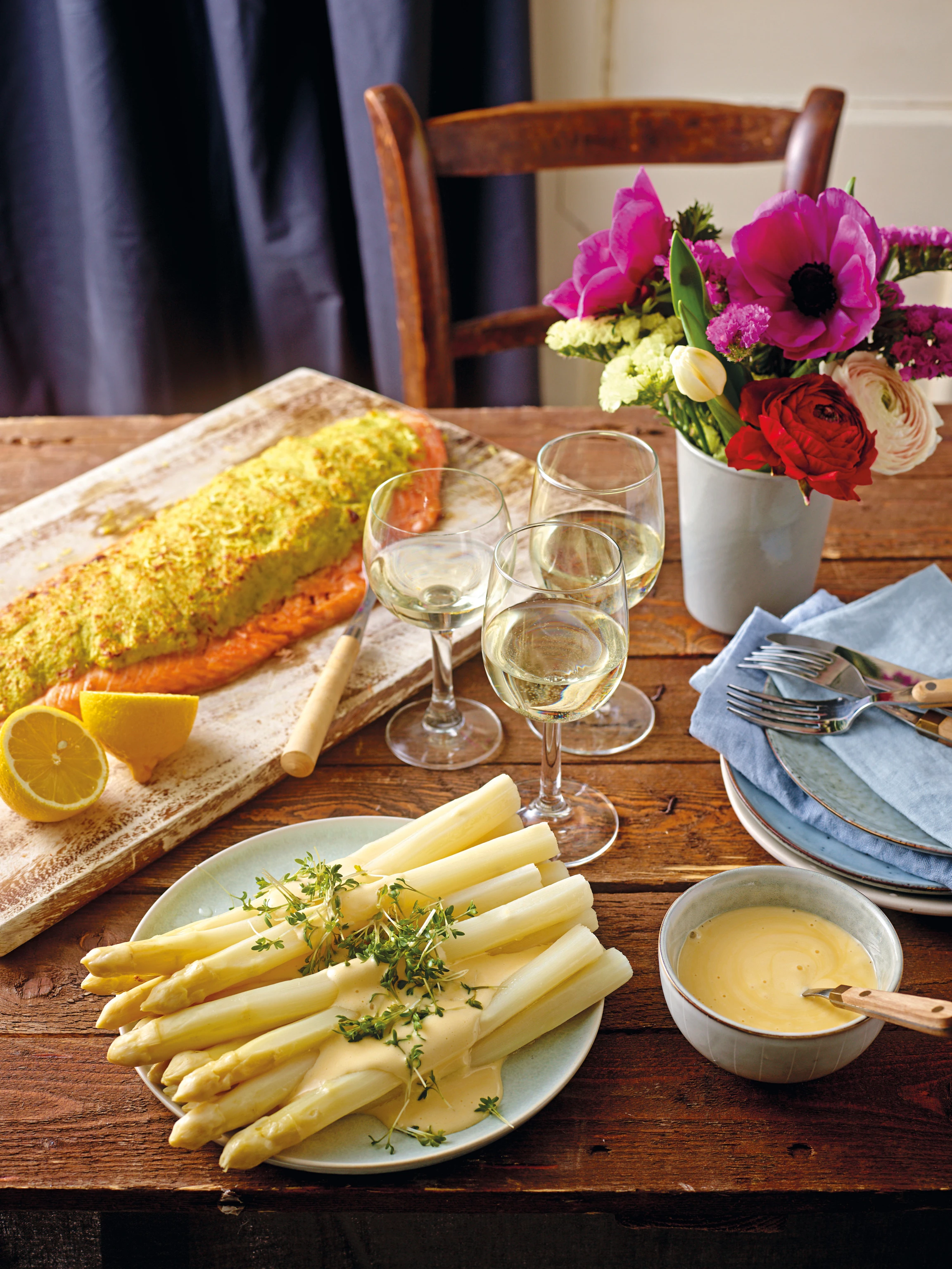 Lachsfilet mit Spargelkruste