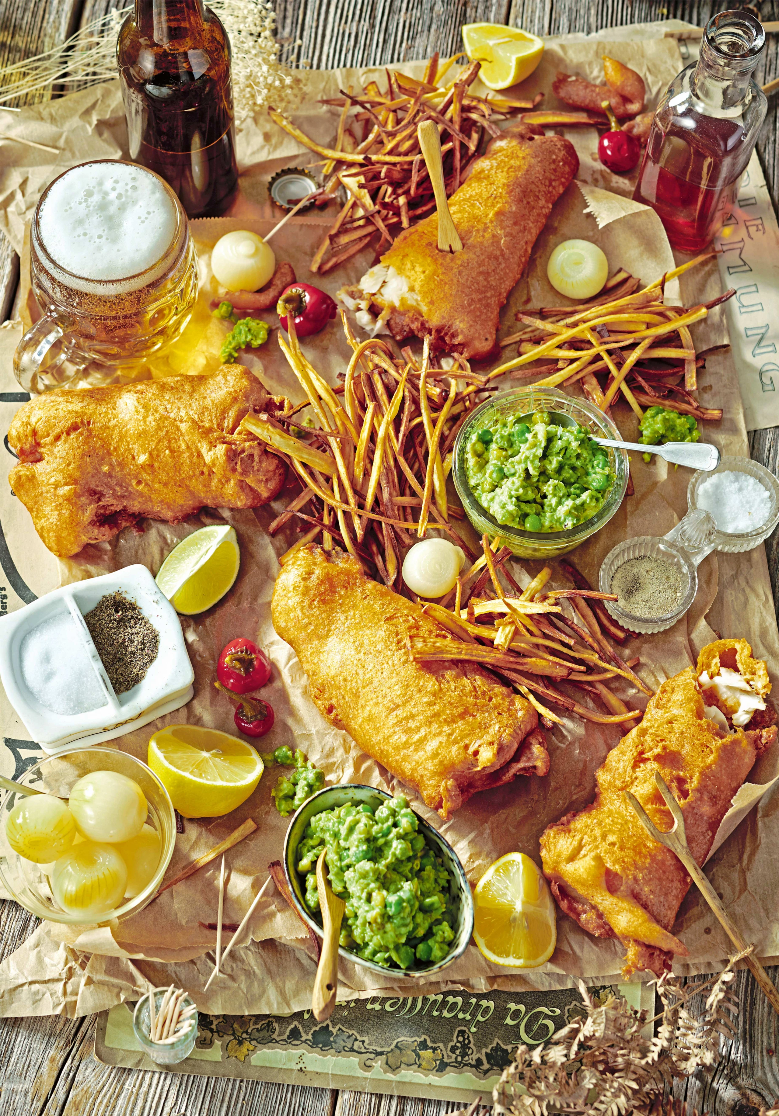 Kabeljau im Bierteig mit Pastinaken-Stiften & Erbsen-Mash