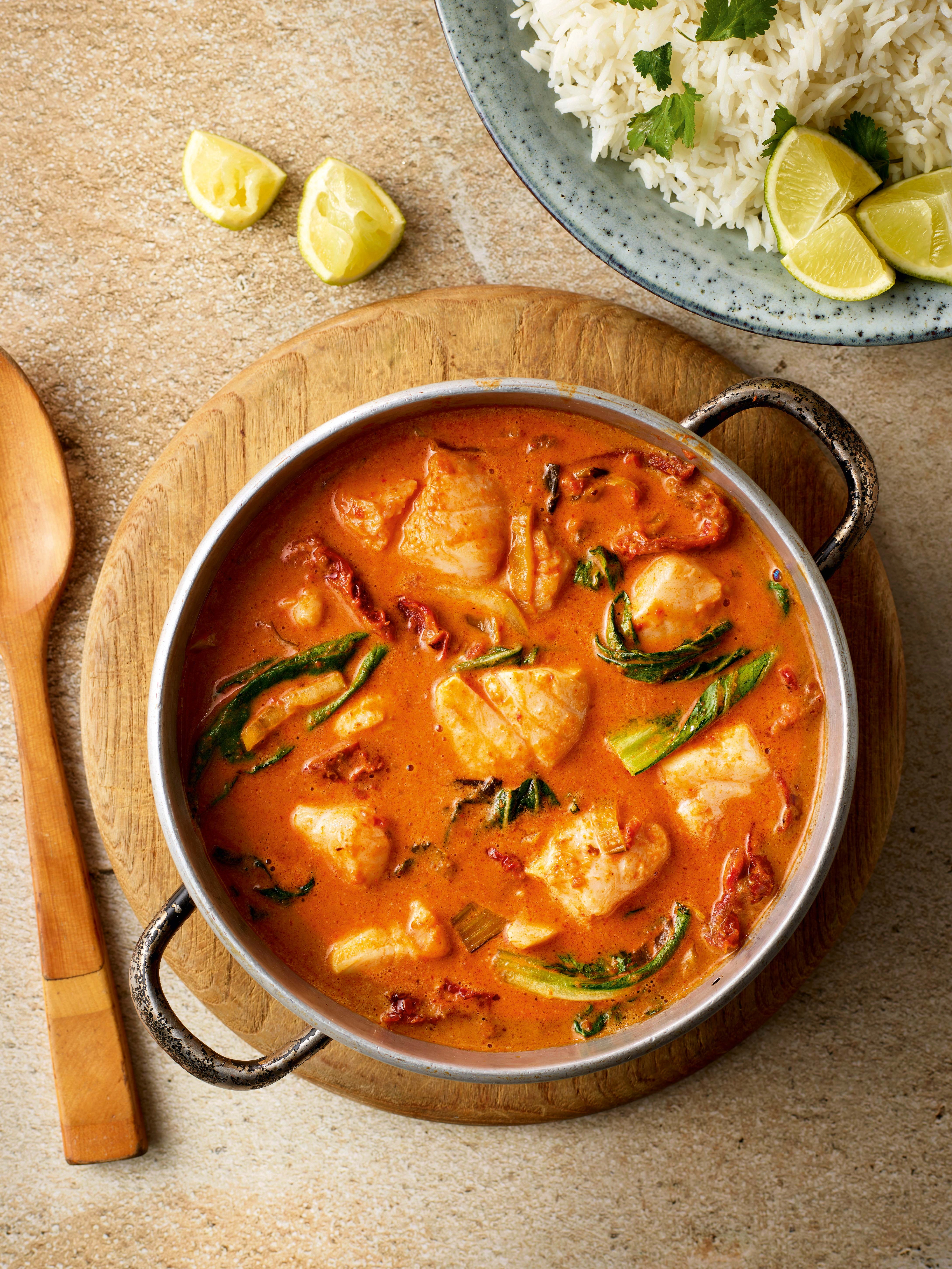 Schwammerlgulasch mit Serviettenknödel