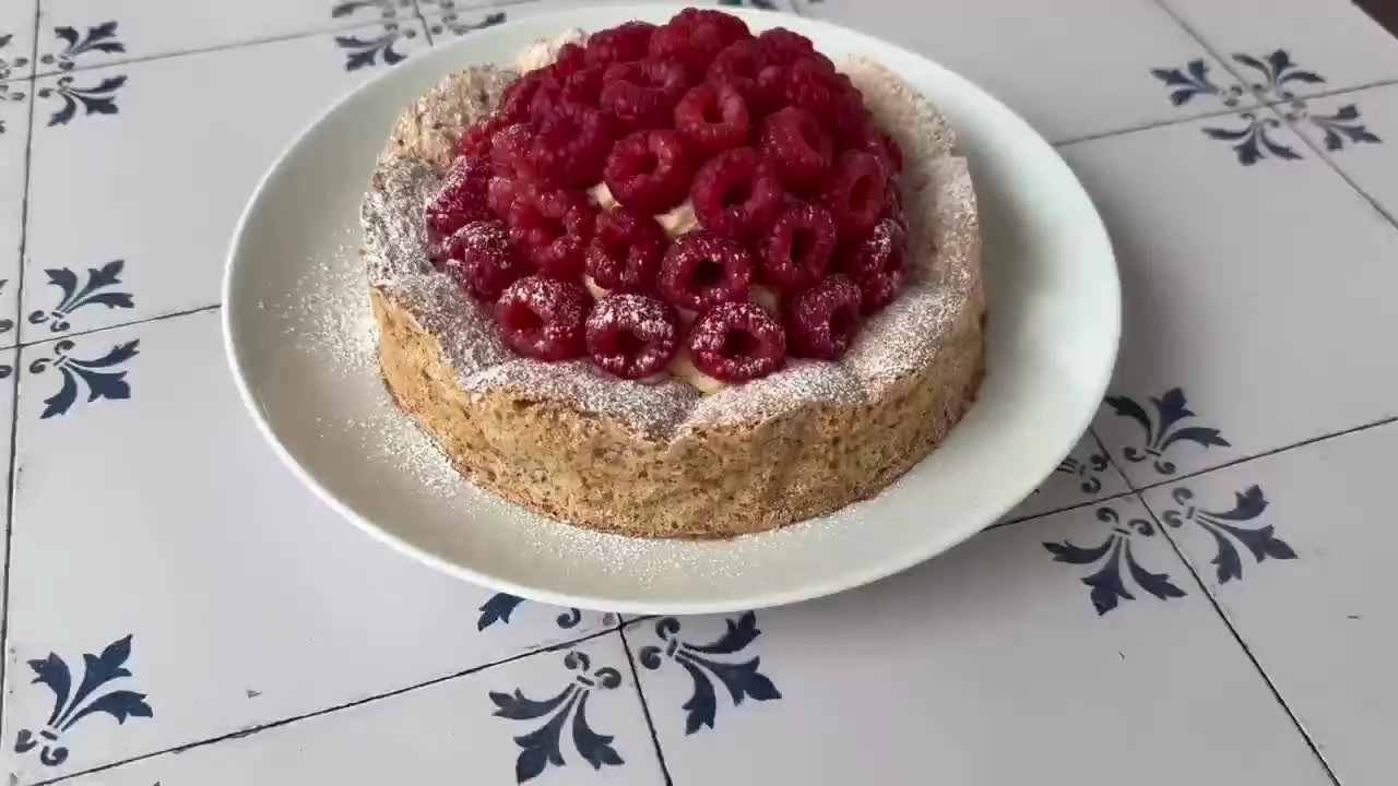Himbeer-Dacqouise