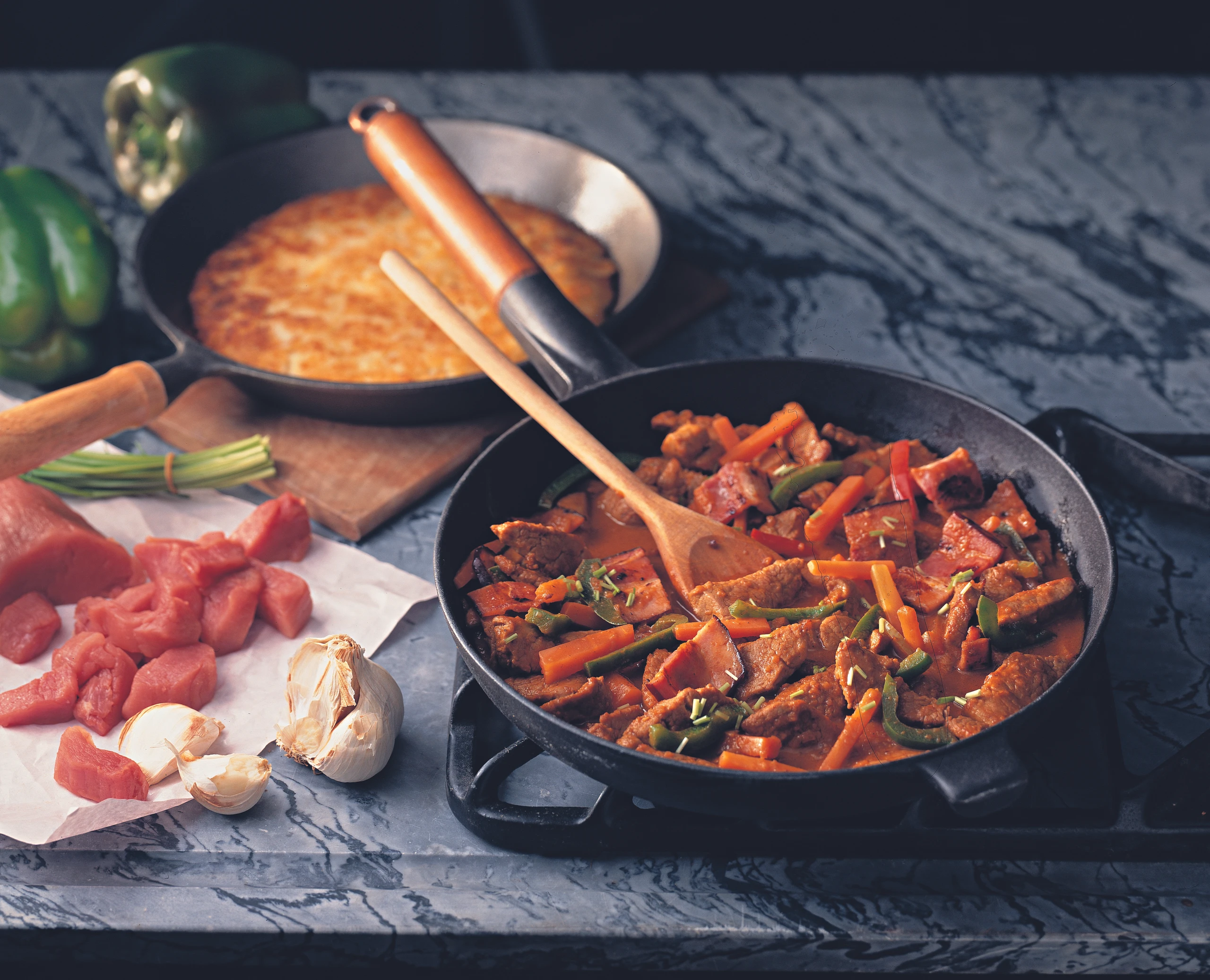 Schweinsgeschnetzeltes mit Speck und Erdäpfel-Rösti