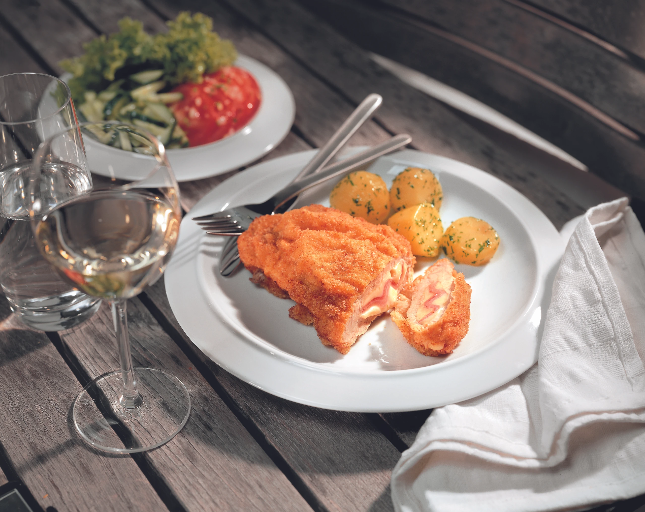 Cordon bleu mit Petersilerdäpfeln