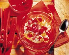 Süßes Rhabarber-Risotto mit Himbeersauce