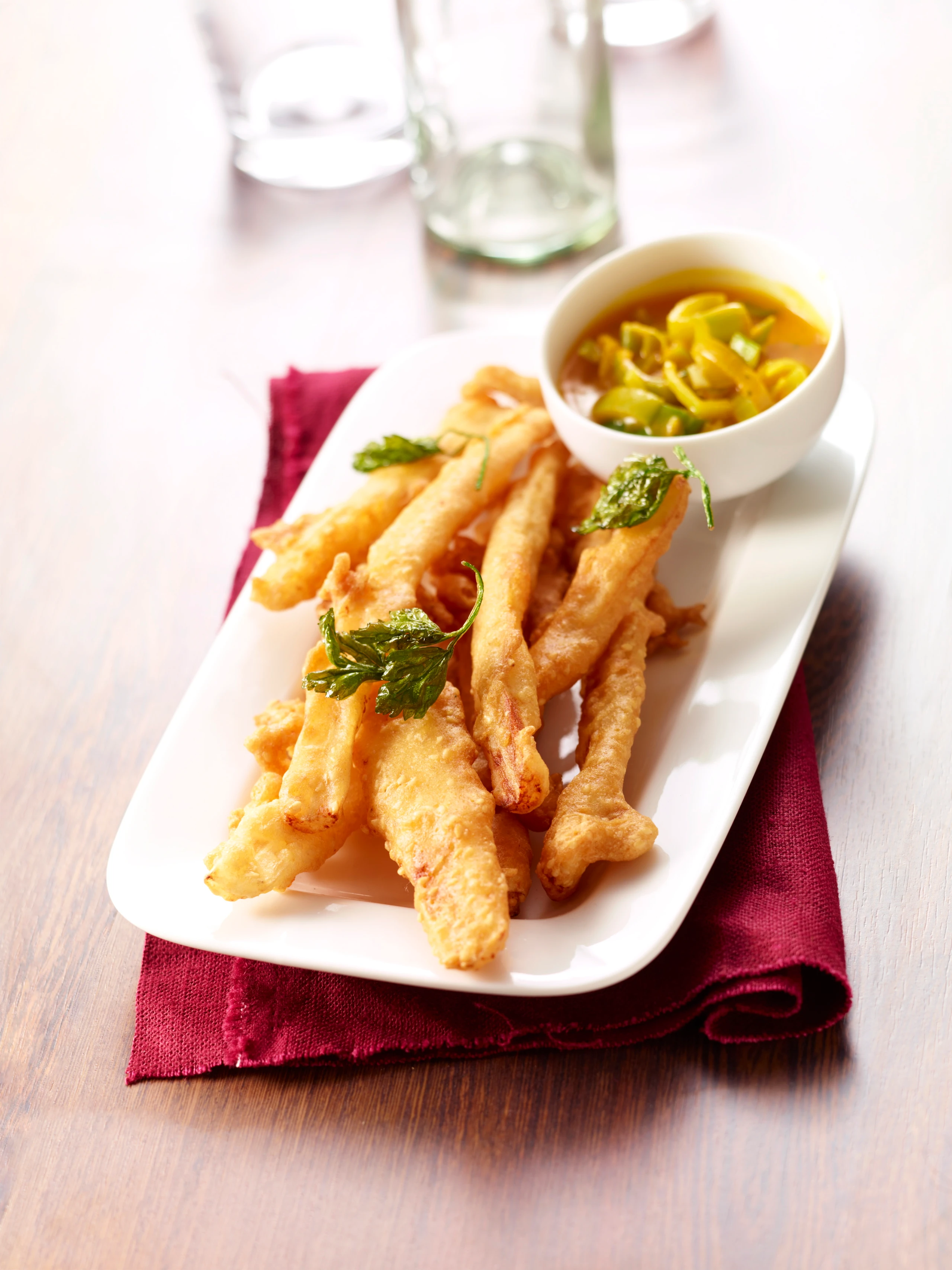 Schwarzwurzeln in Sesam-Backteig