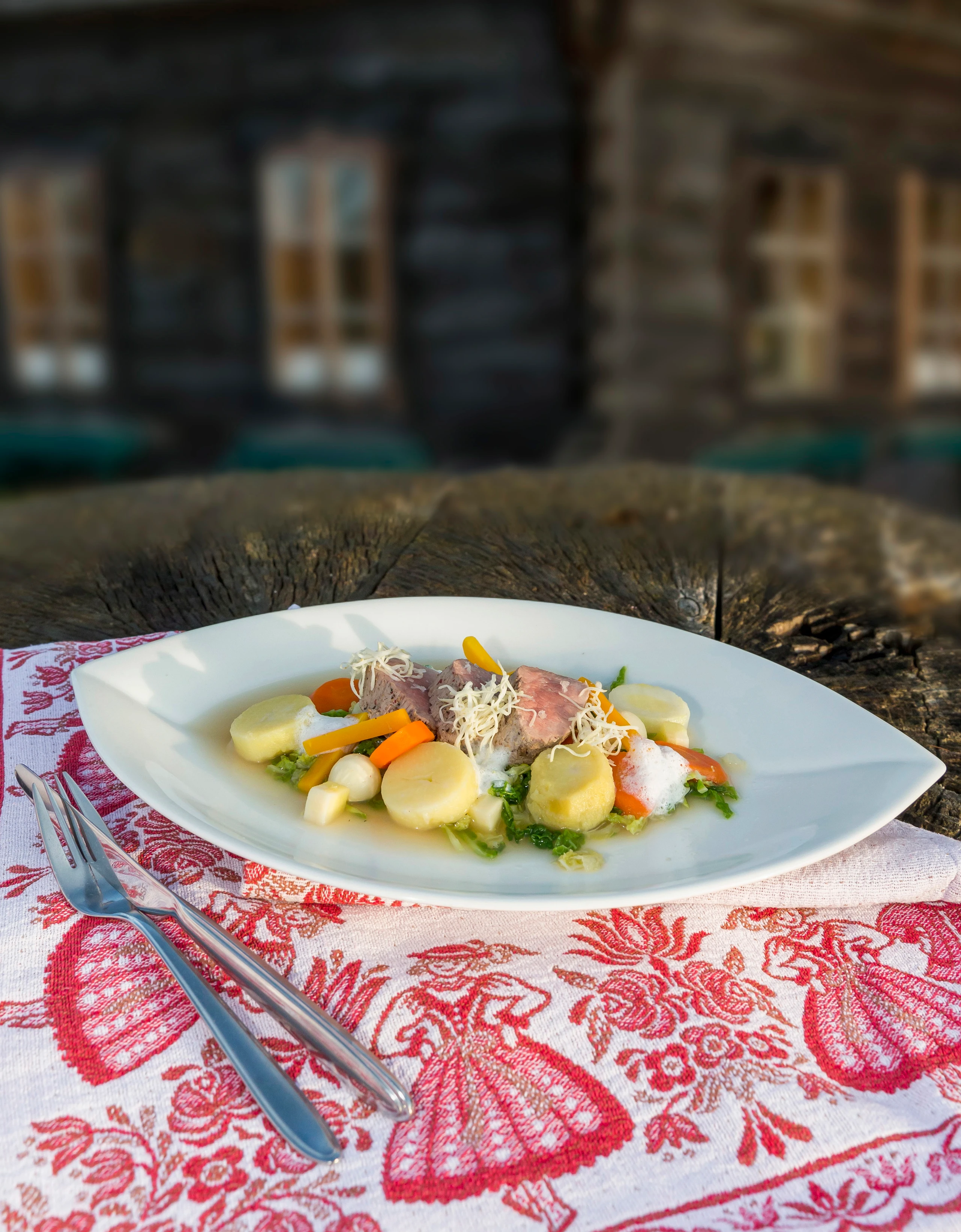 Wurzelfleisch vom Schweinslungenbraten