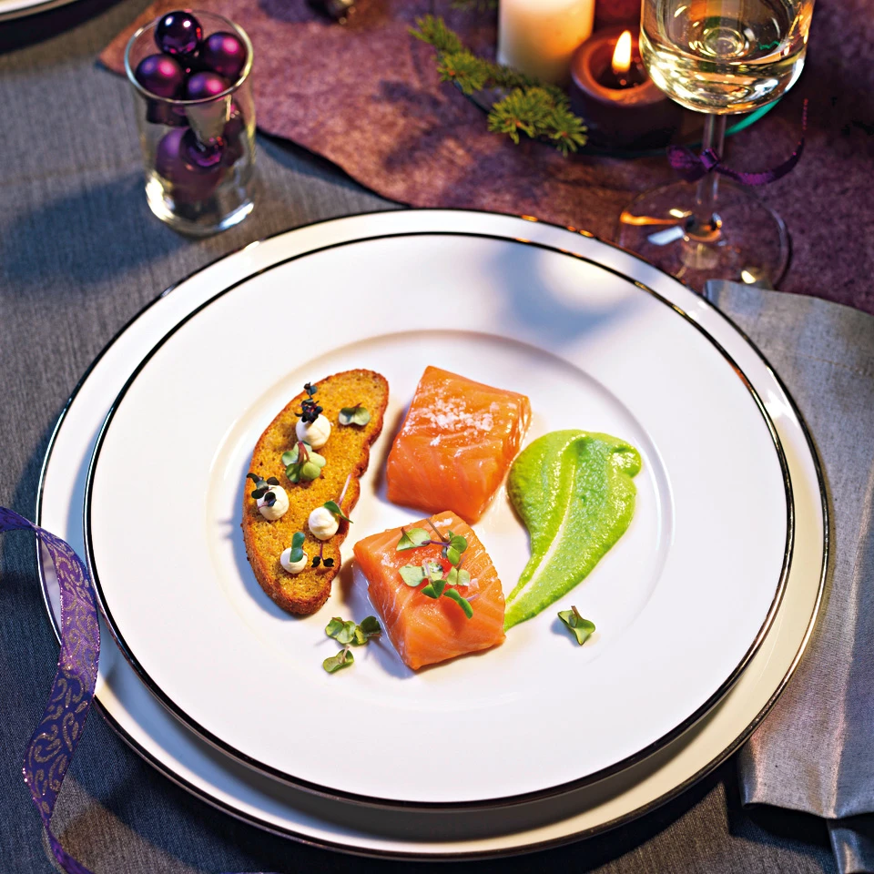 Lachs mit Erbsenpüree