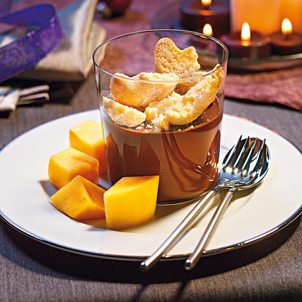 Schokocreme mit Vanillekipferln