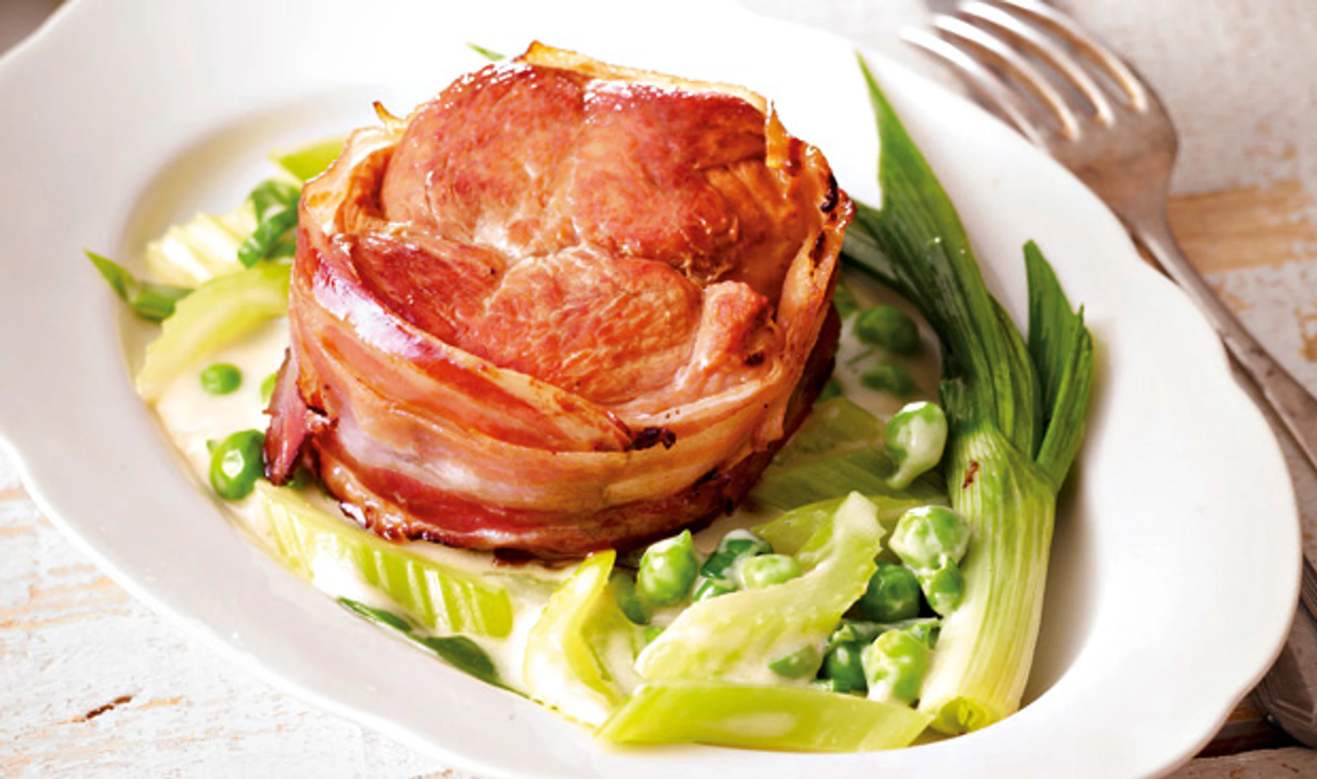 Putensteak mit Selleriegemüse