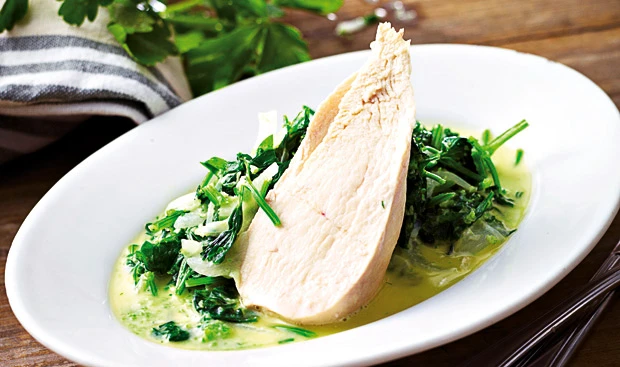 Petersilspinat mit Hühnerfilet
