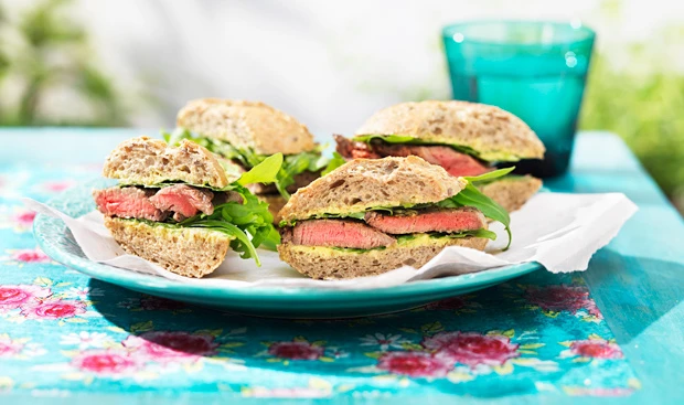Sandwiches mit Rindsfilet