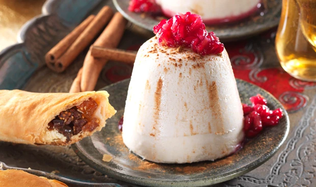 Chai-Latte-Parfait mit Dörrobströllchen