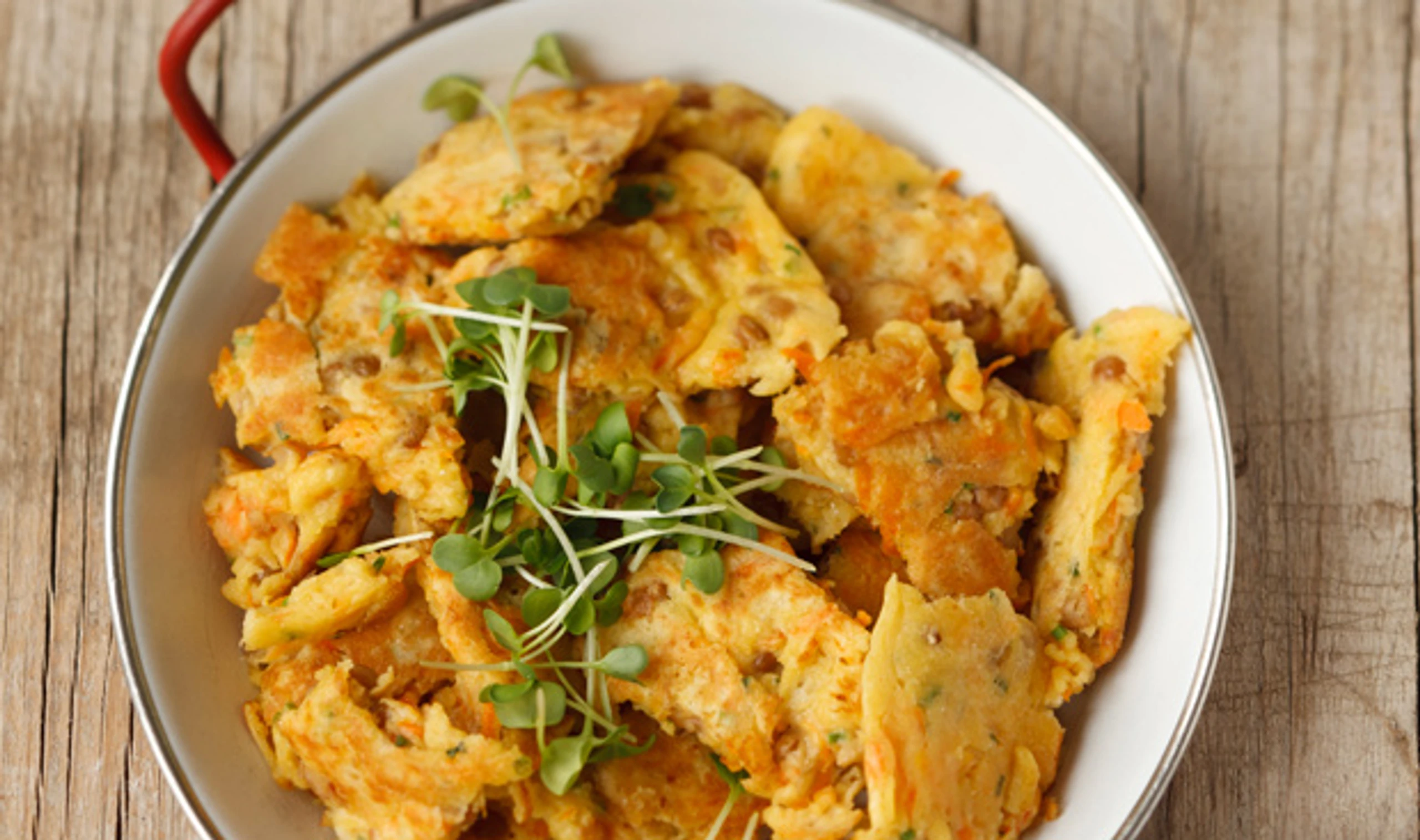 Linsen-Karotten-Schmarren mit Senfsauce