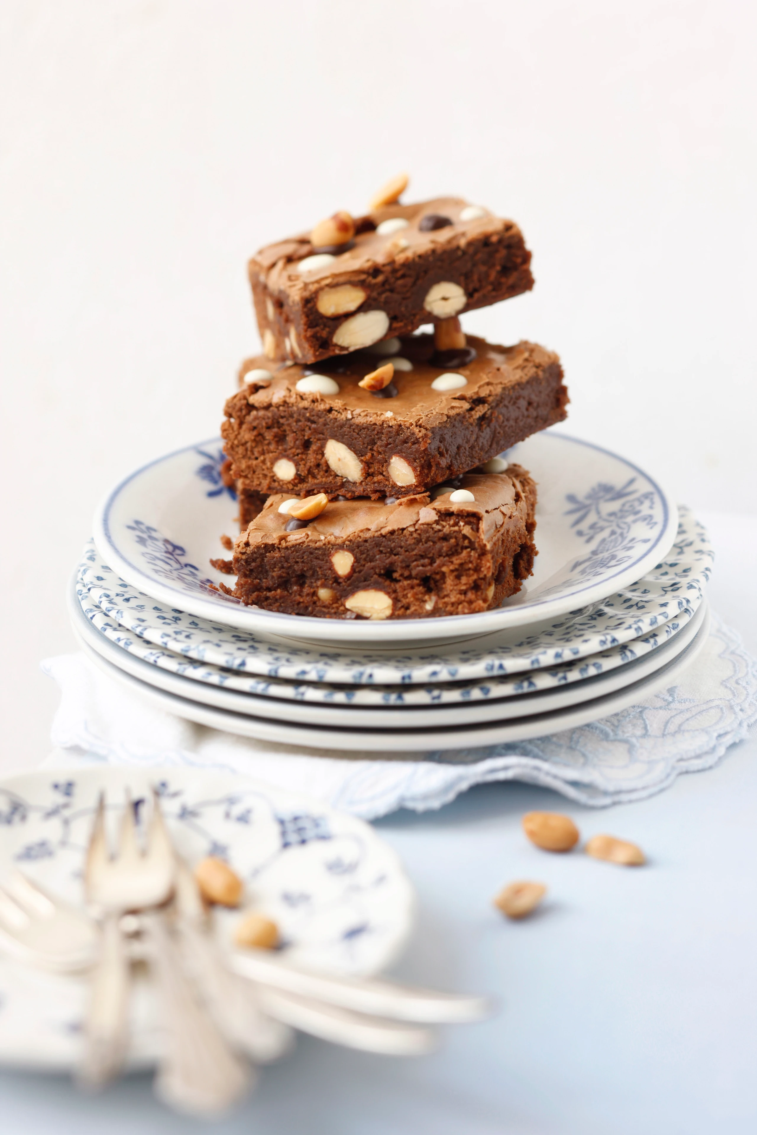 Schokokuchen mit Mandeln und Erdnüssen