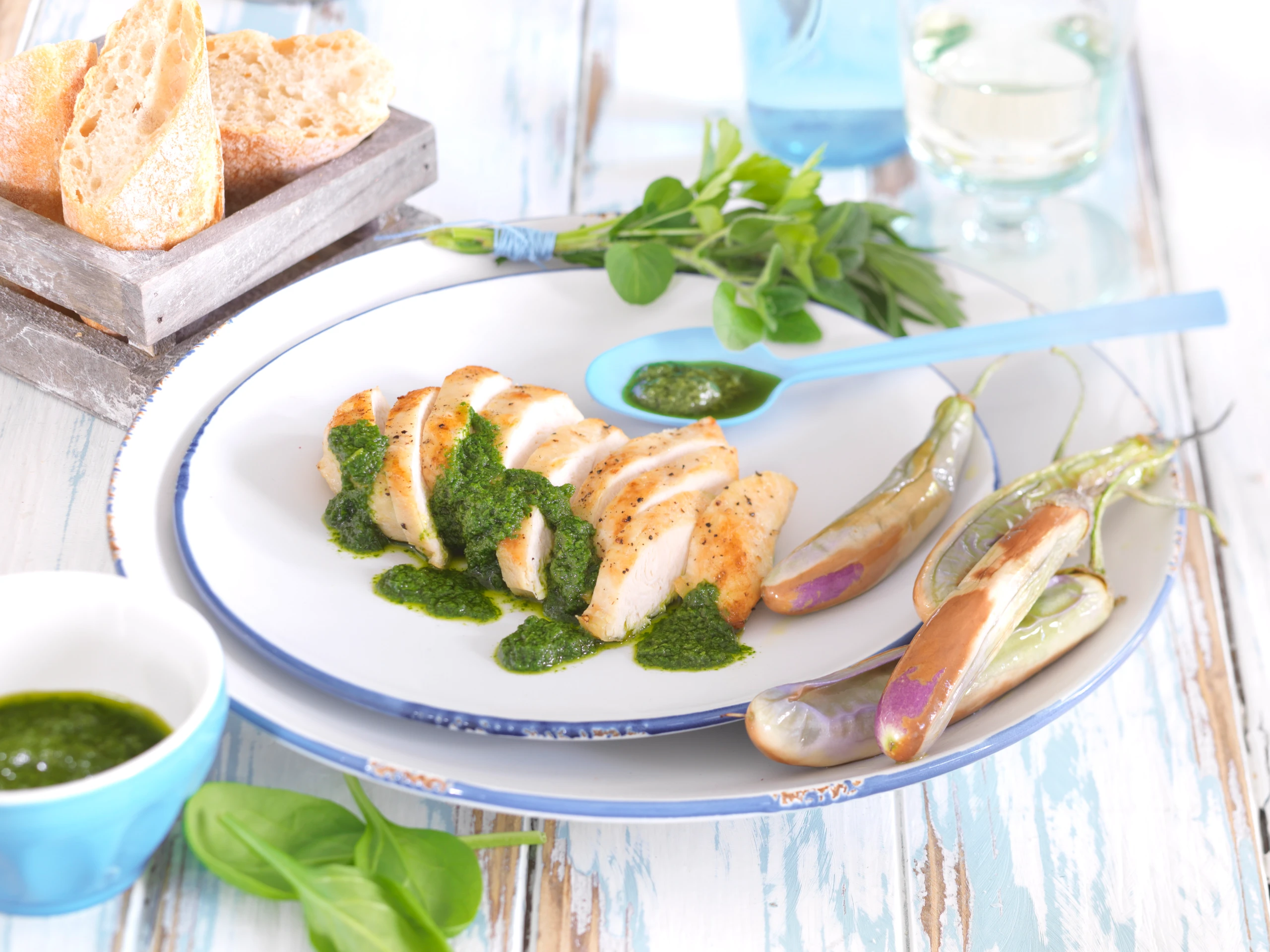 Hühnerfilet mit Sauce verte