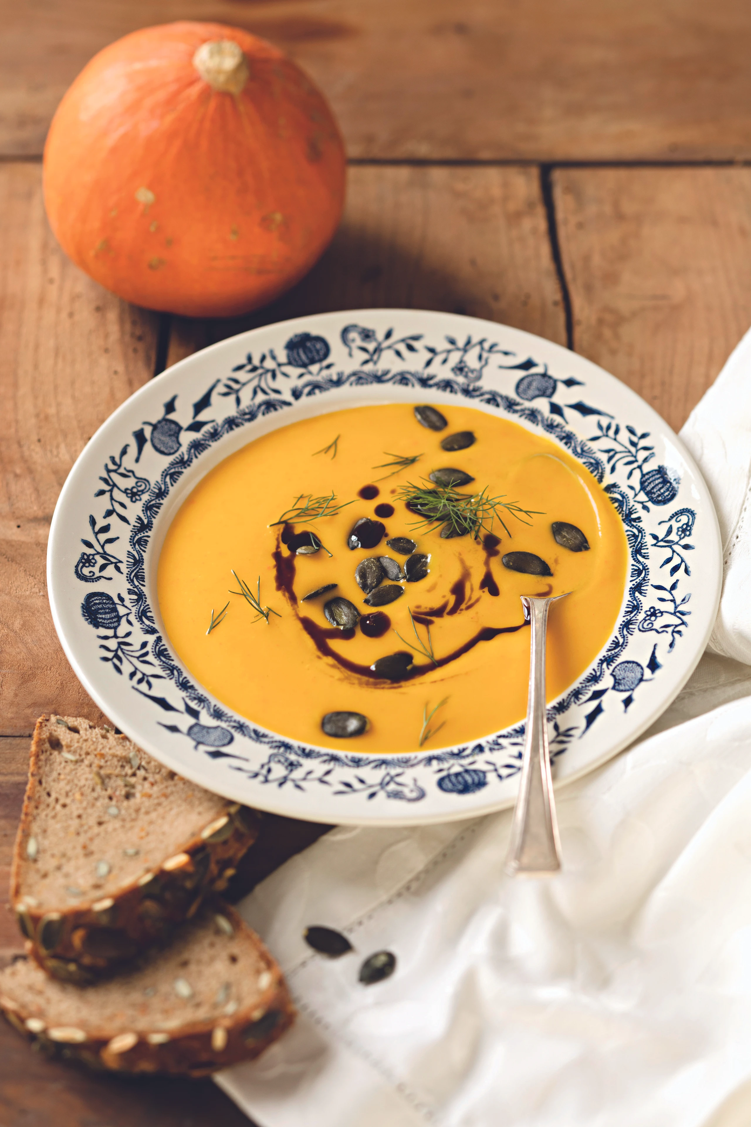 Kürbissuppe mit Dille