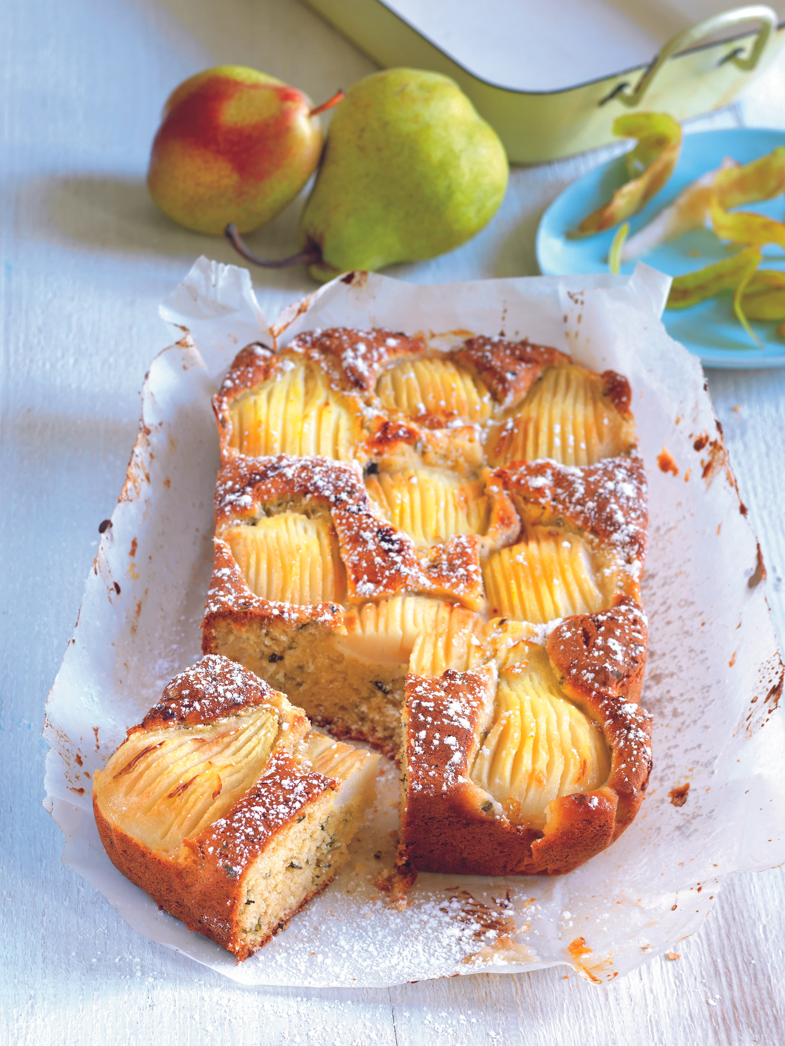 Birnenkuchen mit Marzipan