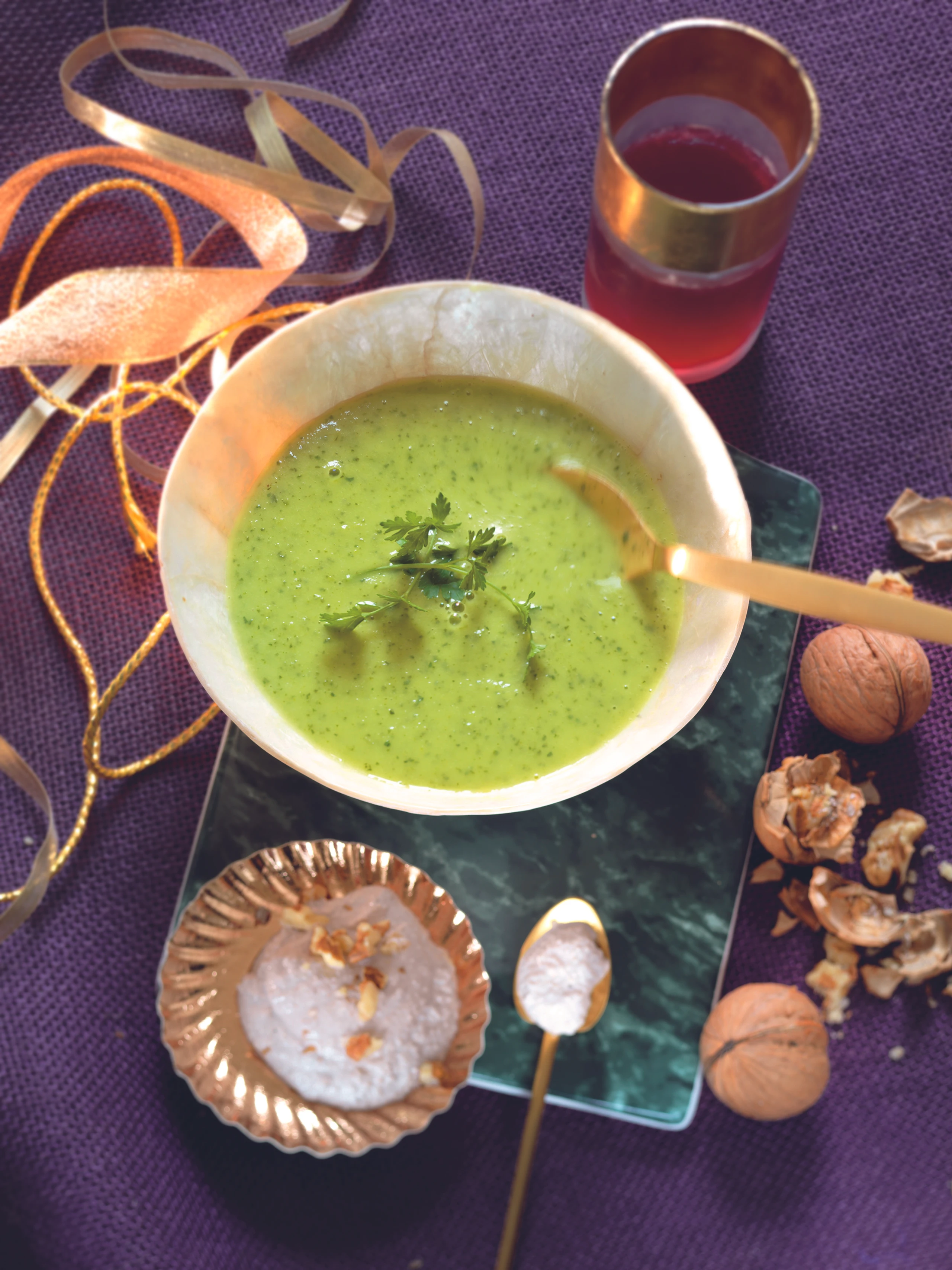 Pastinaken-Petersil-Suppe