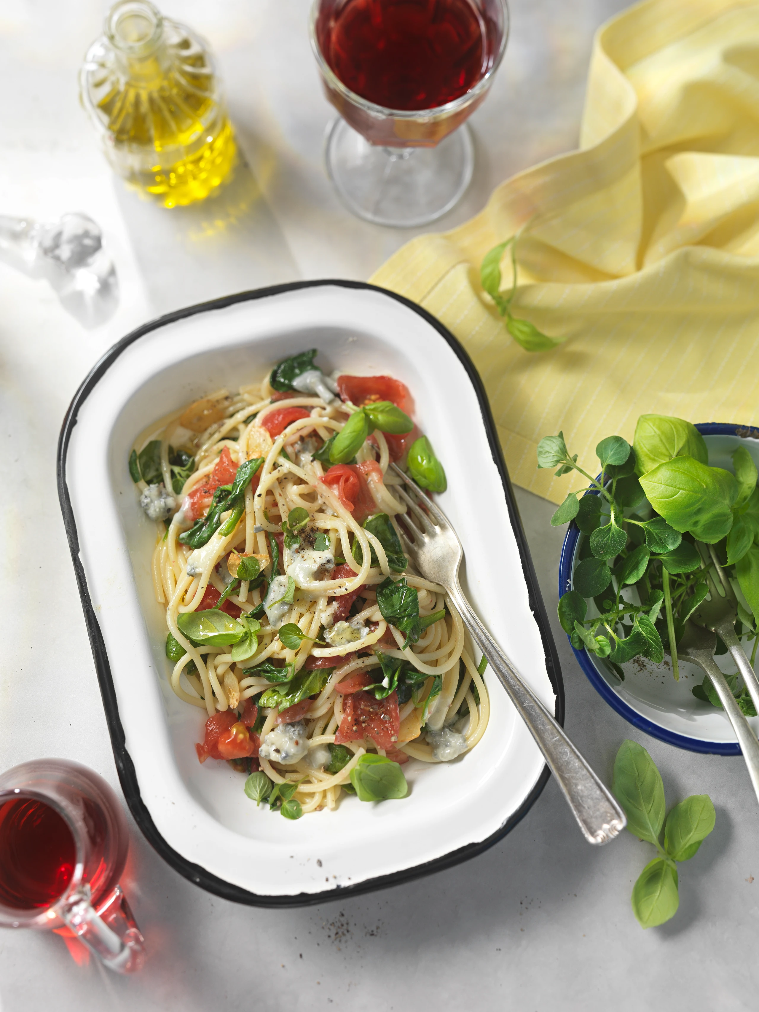 Veggie-Pasta mit viel Gorgonzola