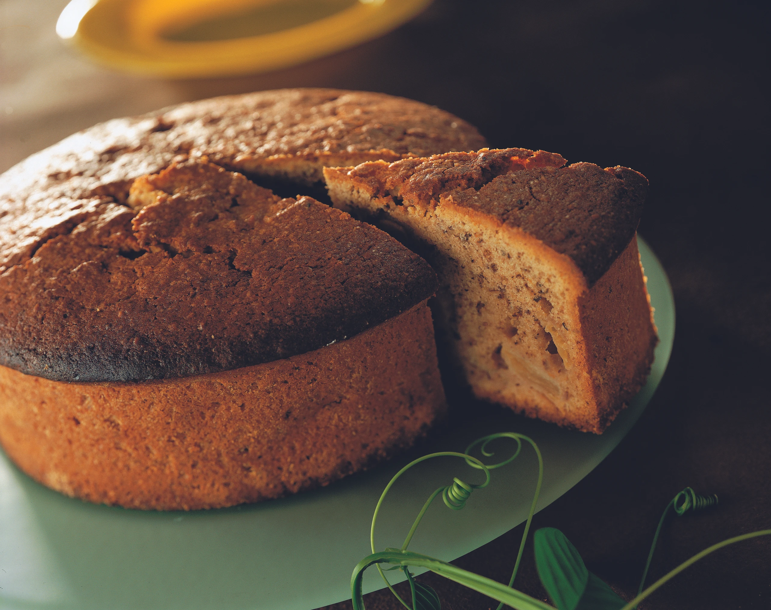 Maustekakku: Finnischer Gewürzkuchen mit Apfel