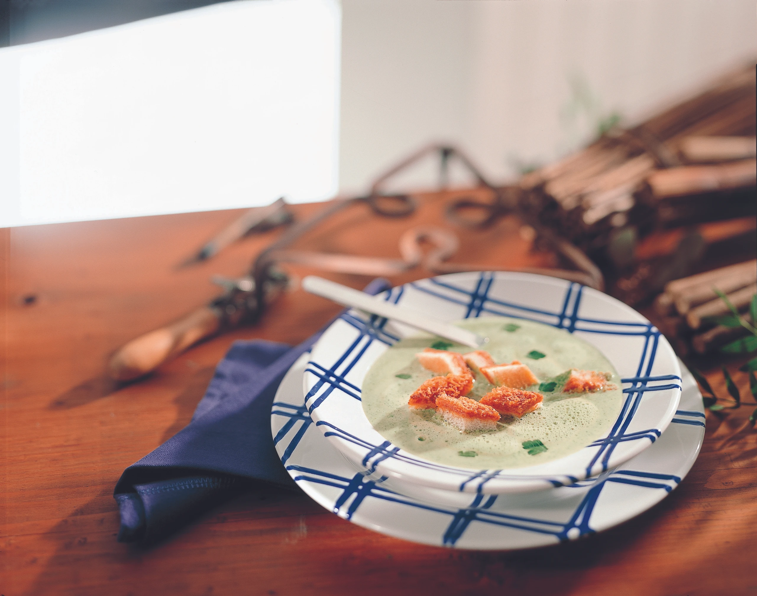 Petersilsuppe mit Käsetoasts
