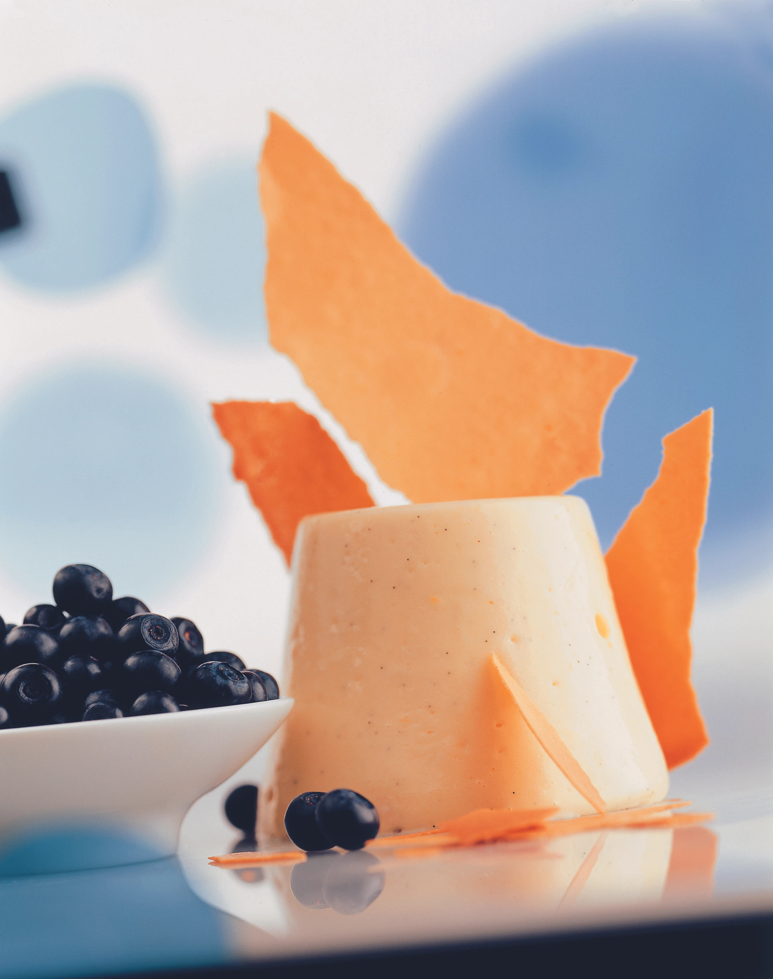 Schmankerlcreme mit Heidelbeeren
