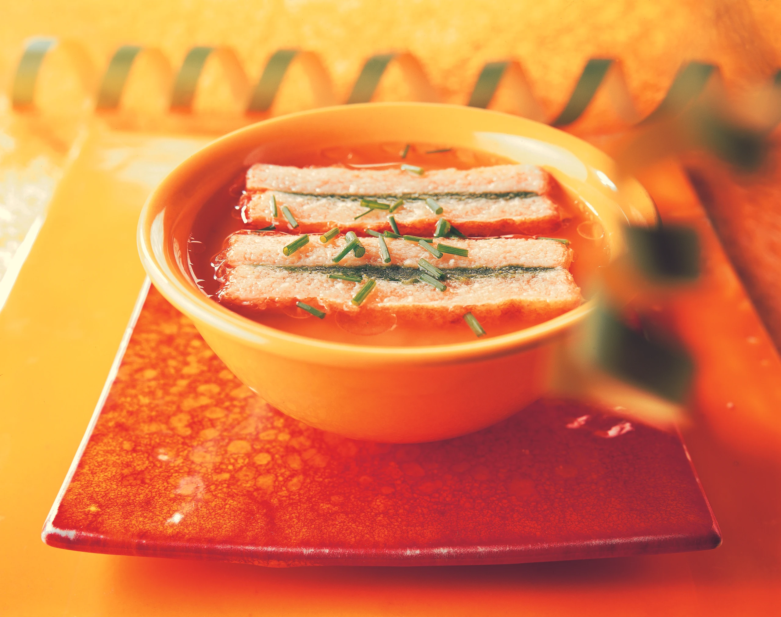 Gemüsesuppe mit Spinat-Pofesen