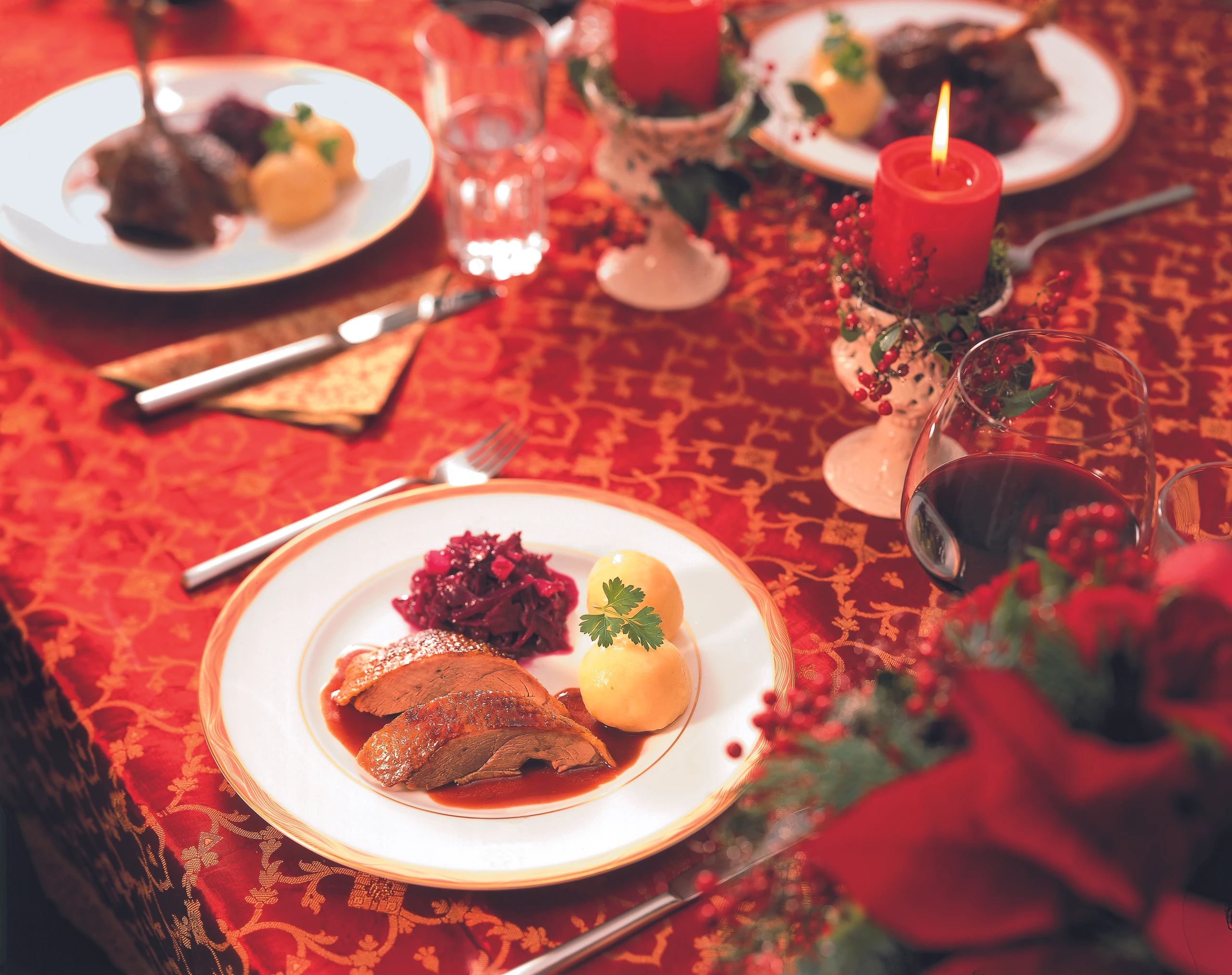 Gebratene Gans mit Rotweinsauce
