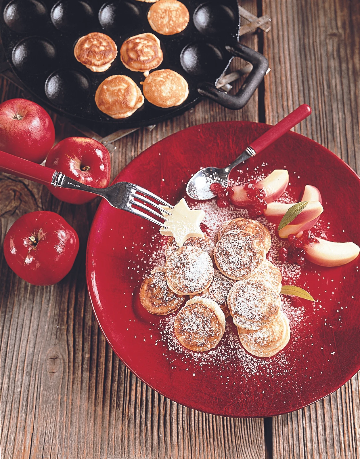 Poffertjes met boter: niederländische Pfannküchlein