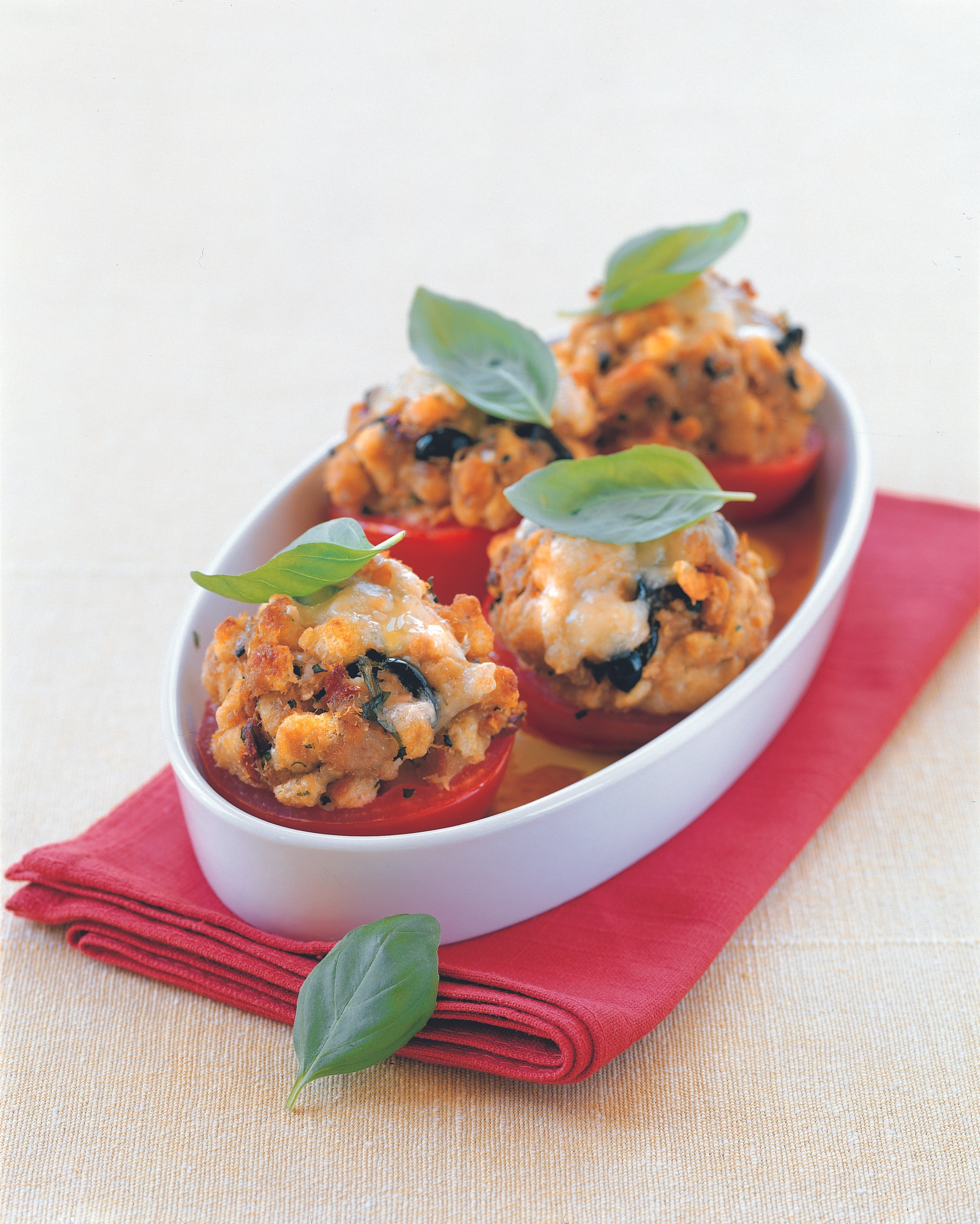 Paradeiser mit Thunfischfülle