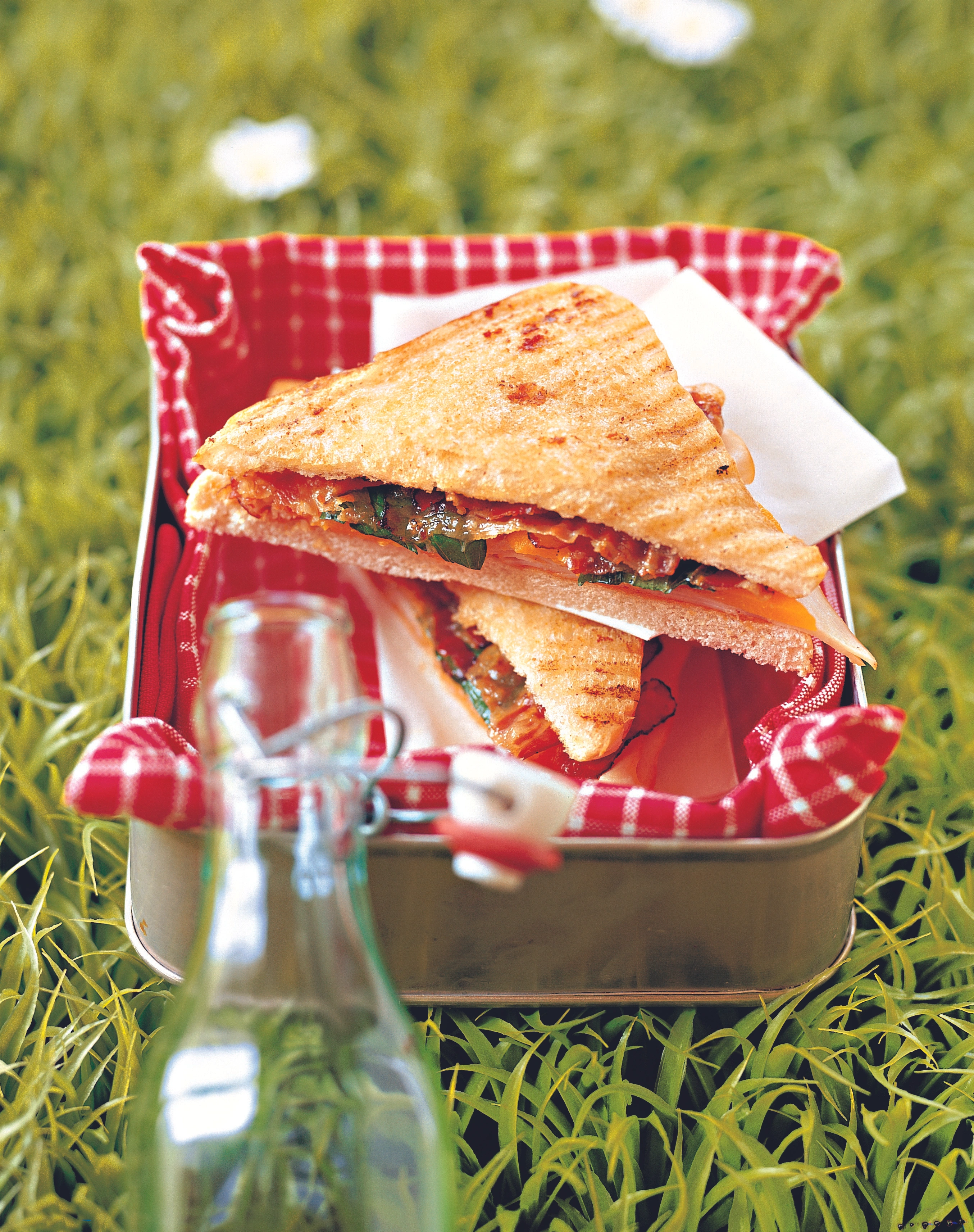 Burgenländische Grammelpogatscherl • Rezept