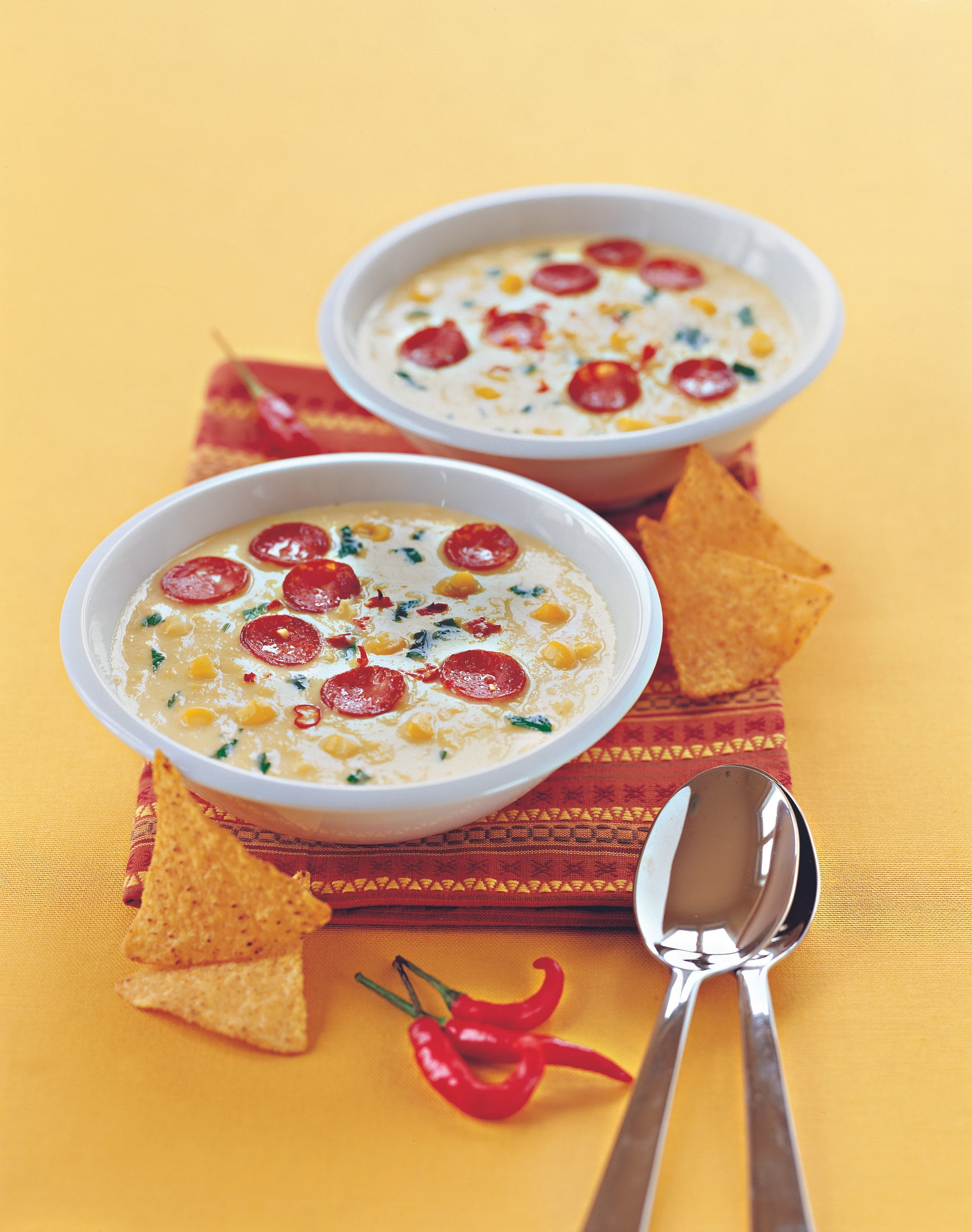 Maissuppe mit Wurst