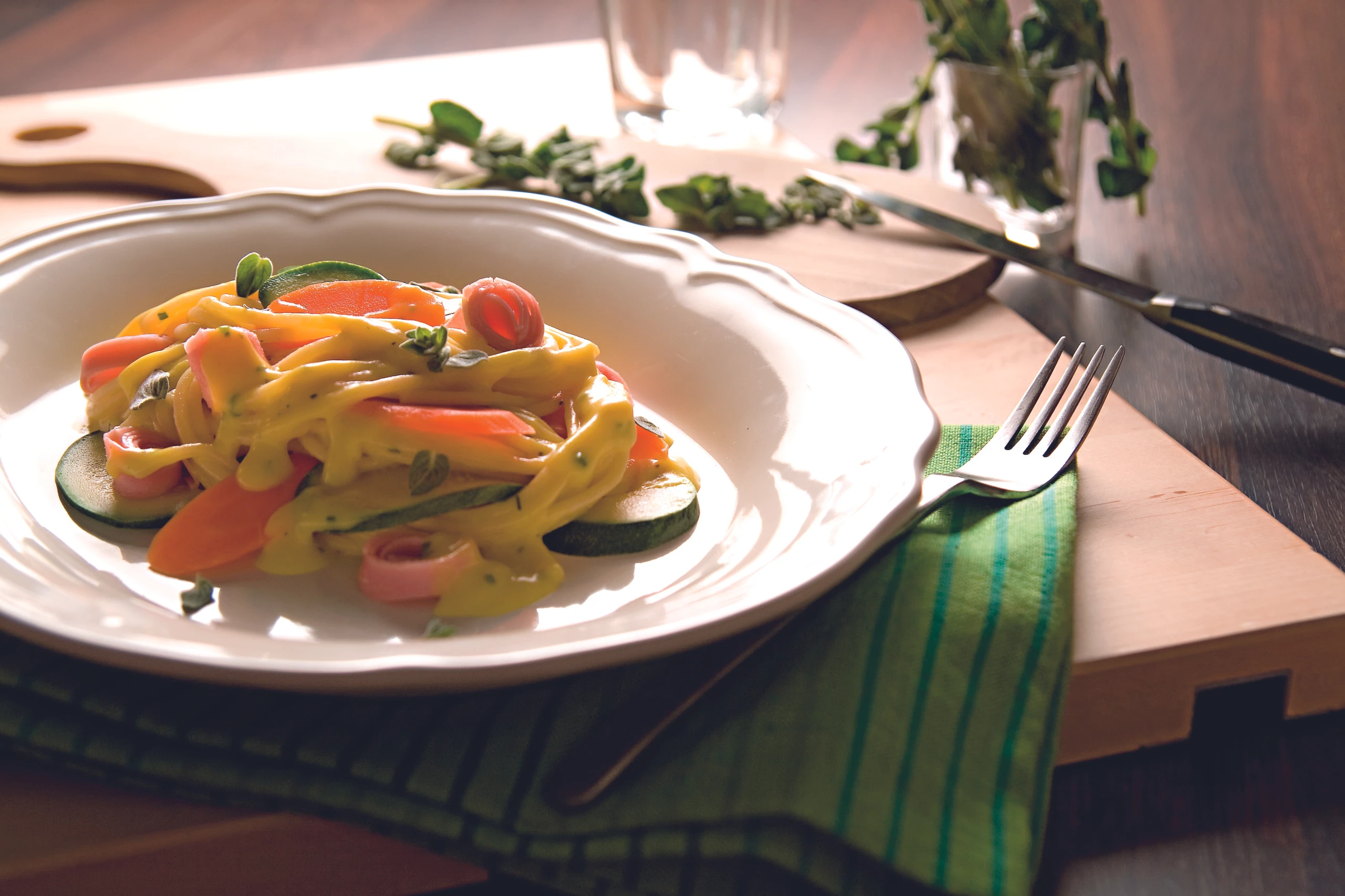 Spaghetti mit Curry-Gemüsesauce