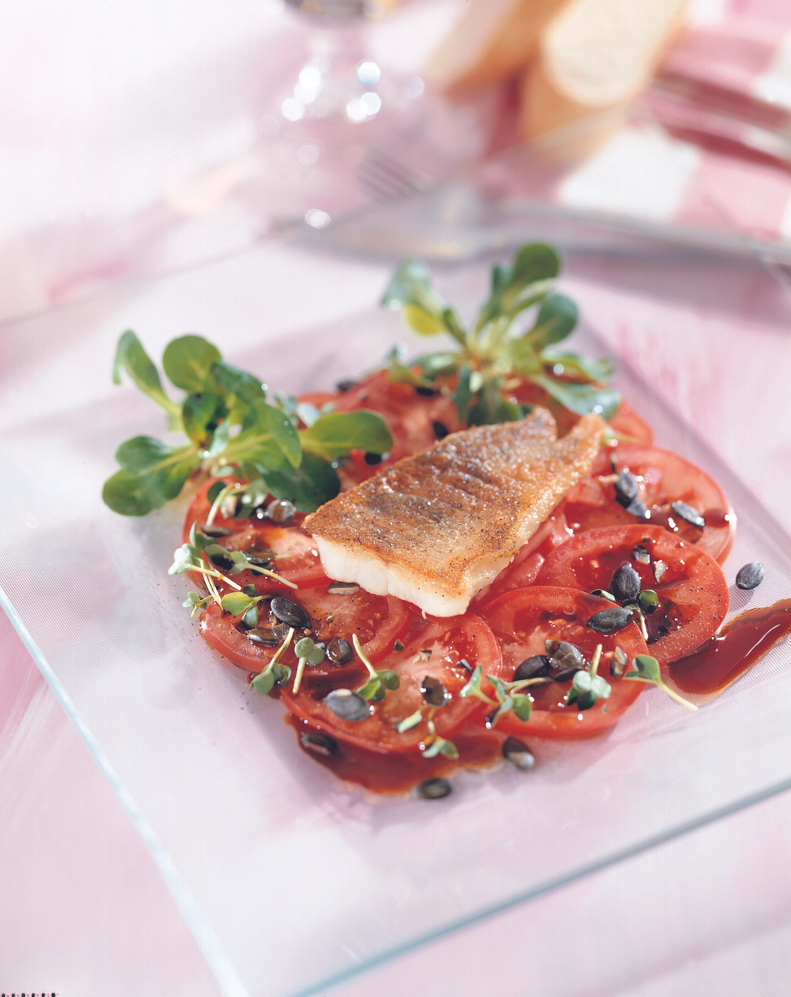 Steirischer Paradeissalat mit Zander