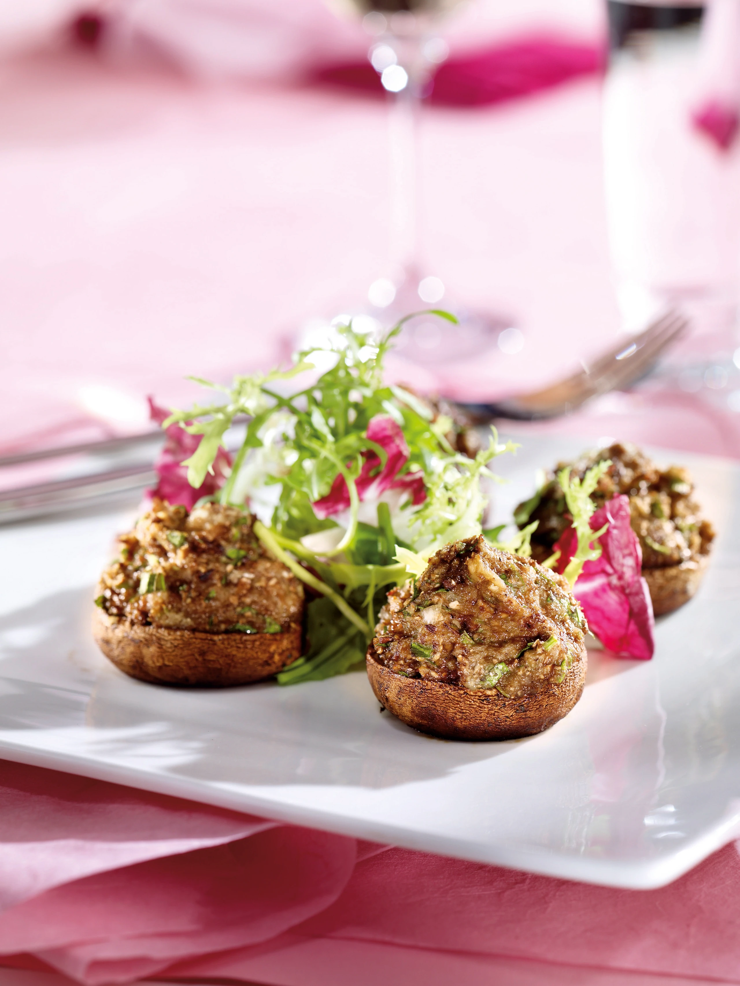 Gefüllte Creme-Champignons