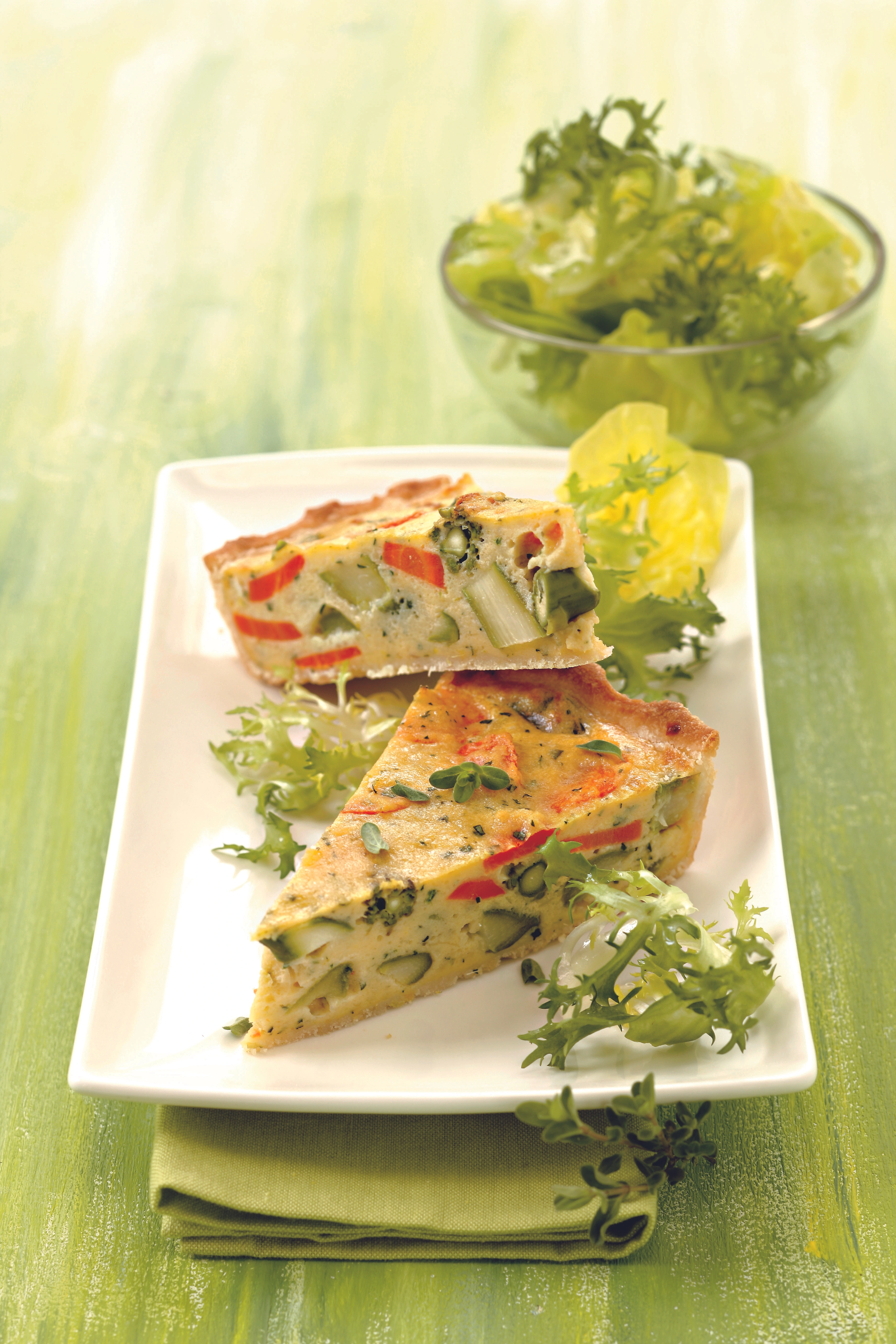 Bunte Gemüse-Tarte mit Kräutern • Rezept