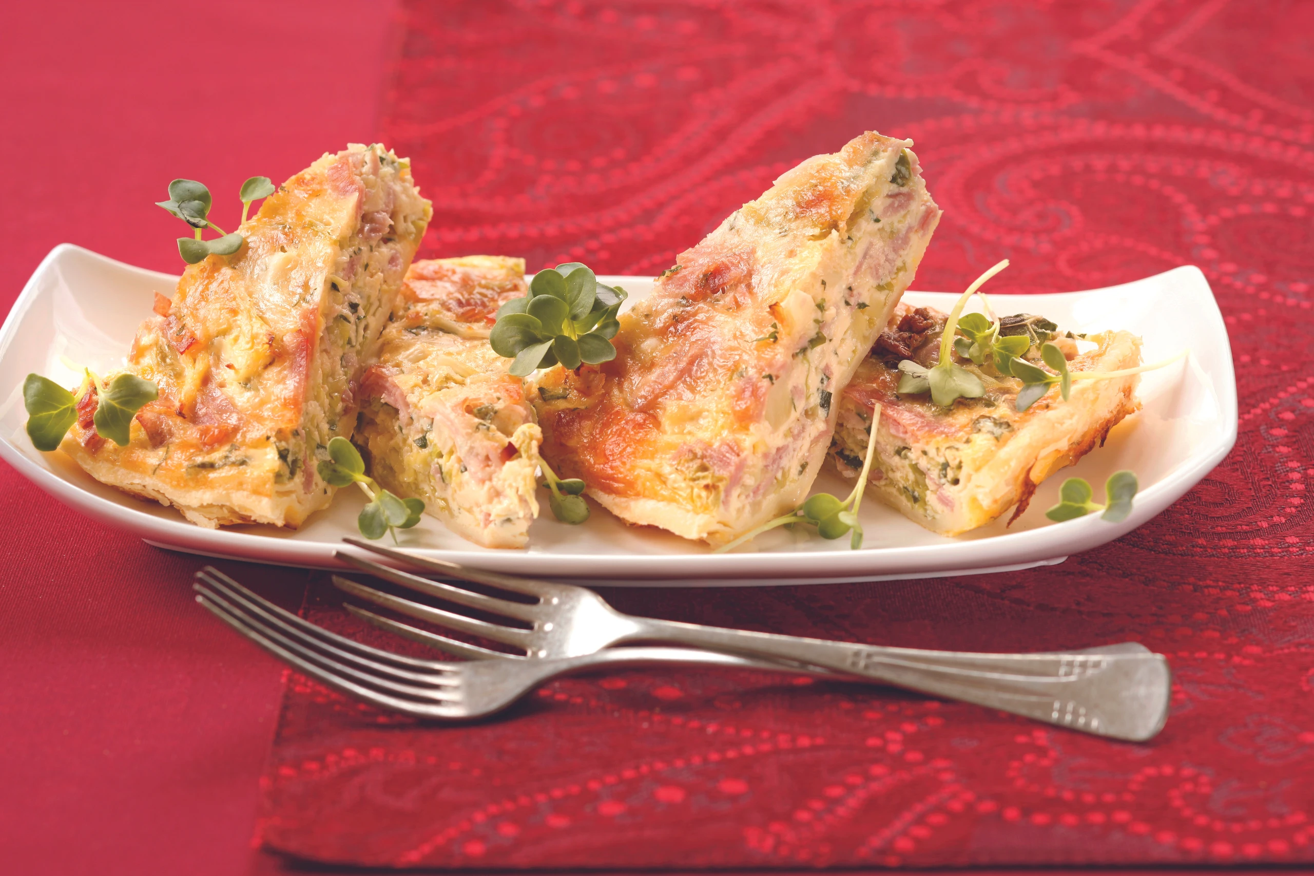 Kohltarte mit Schinken und Parmesan