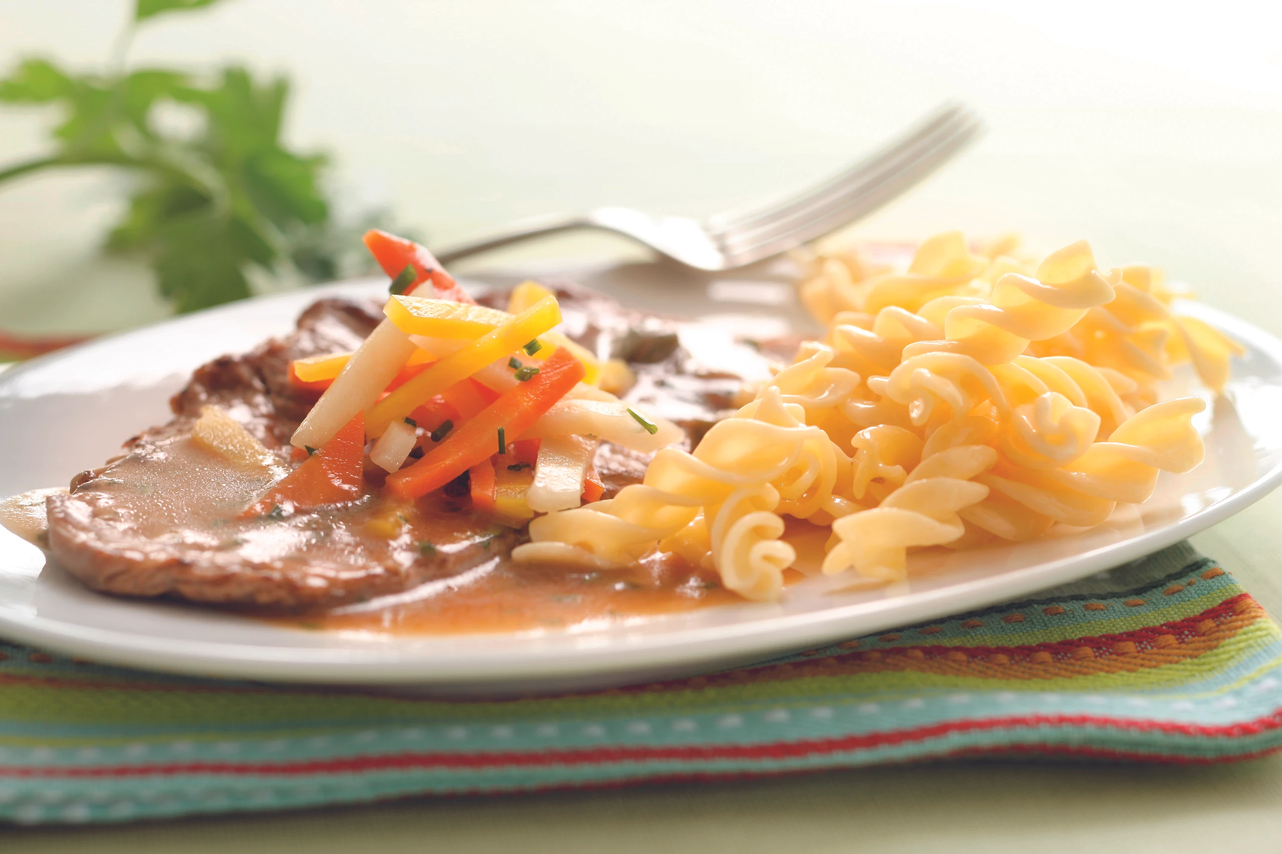 Rindschnitzel mit Wurzelgemüse