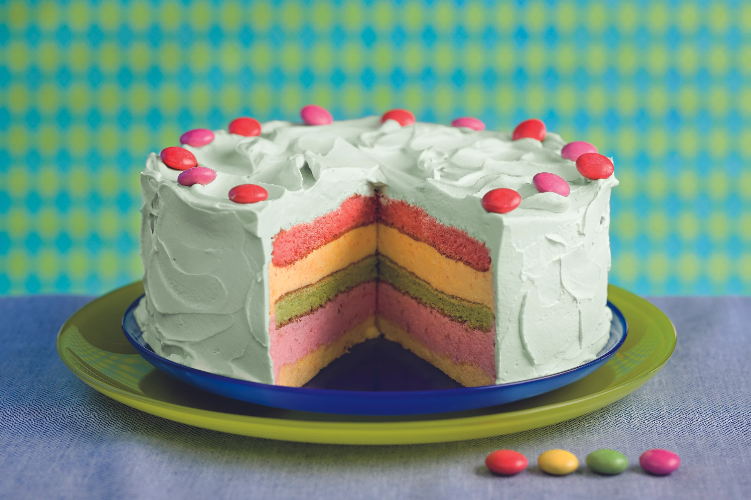 Bunte Streifentorte