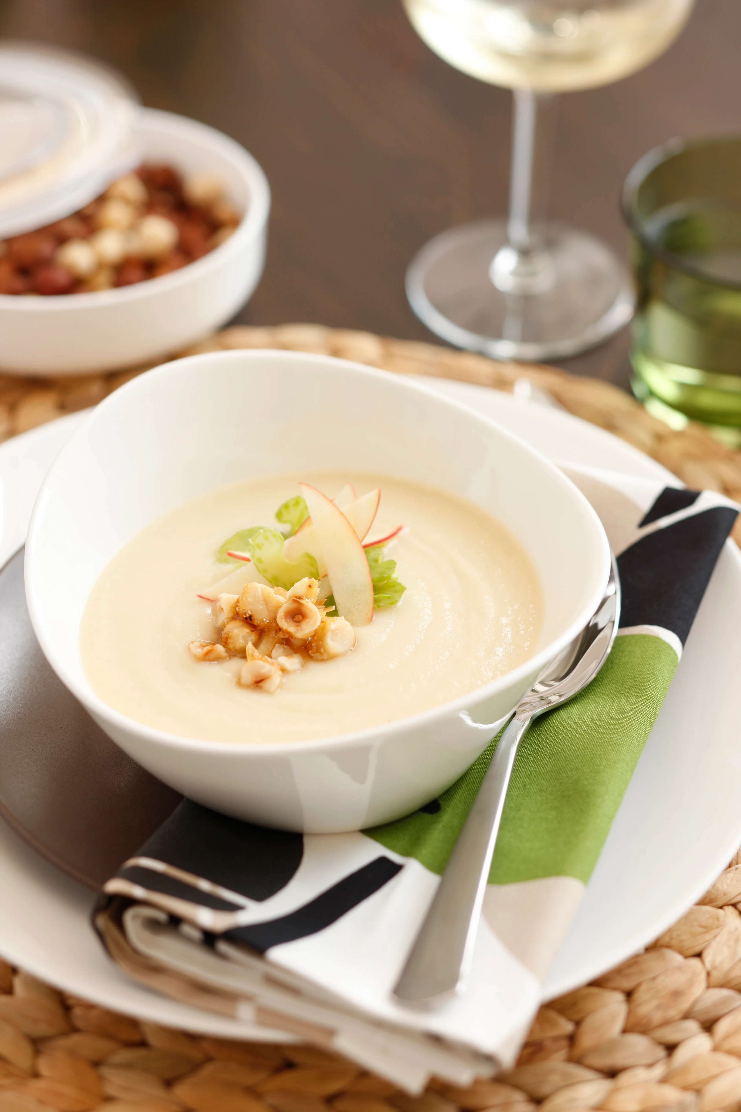 Selleriecremesuppe mit Äpfeln