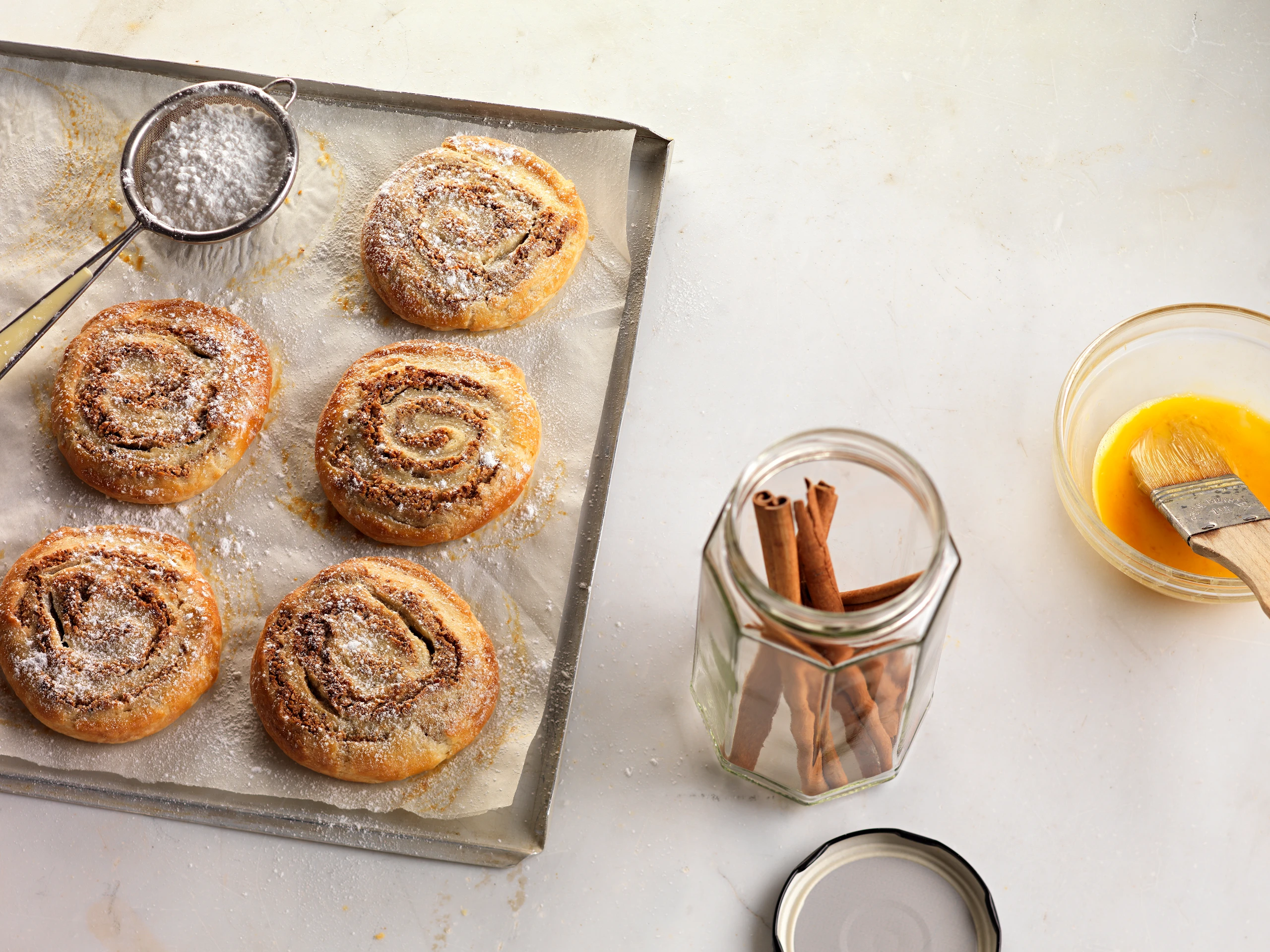 Zimtschnecken aus selbstgemachtem Blätterteig