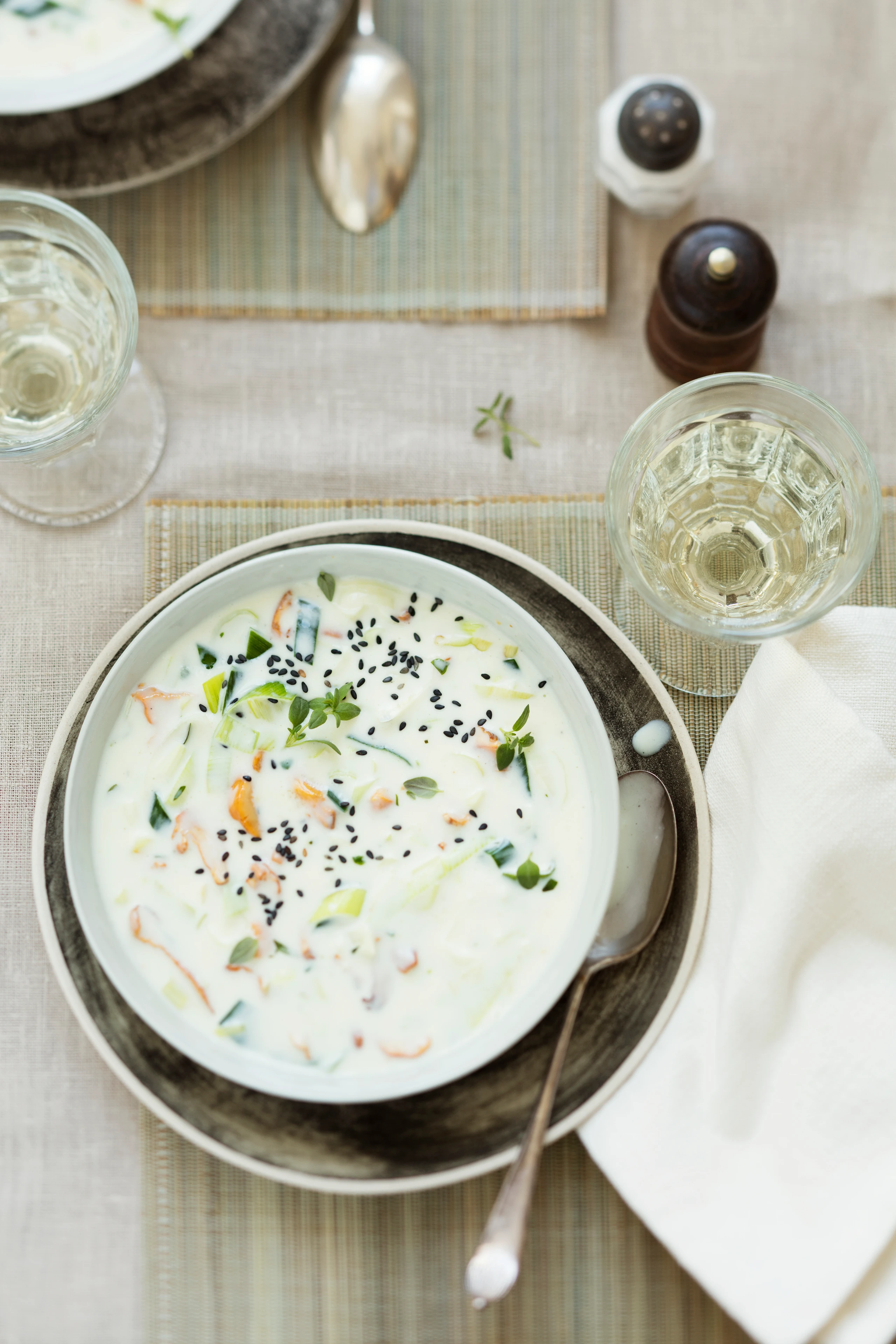 Lauchsuppe mit Eierschwammerln