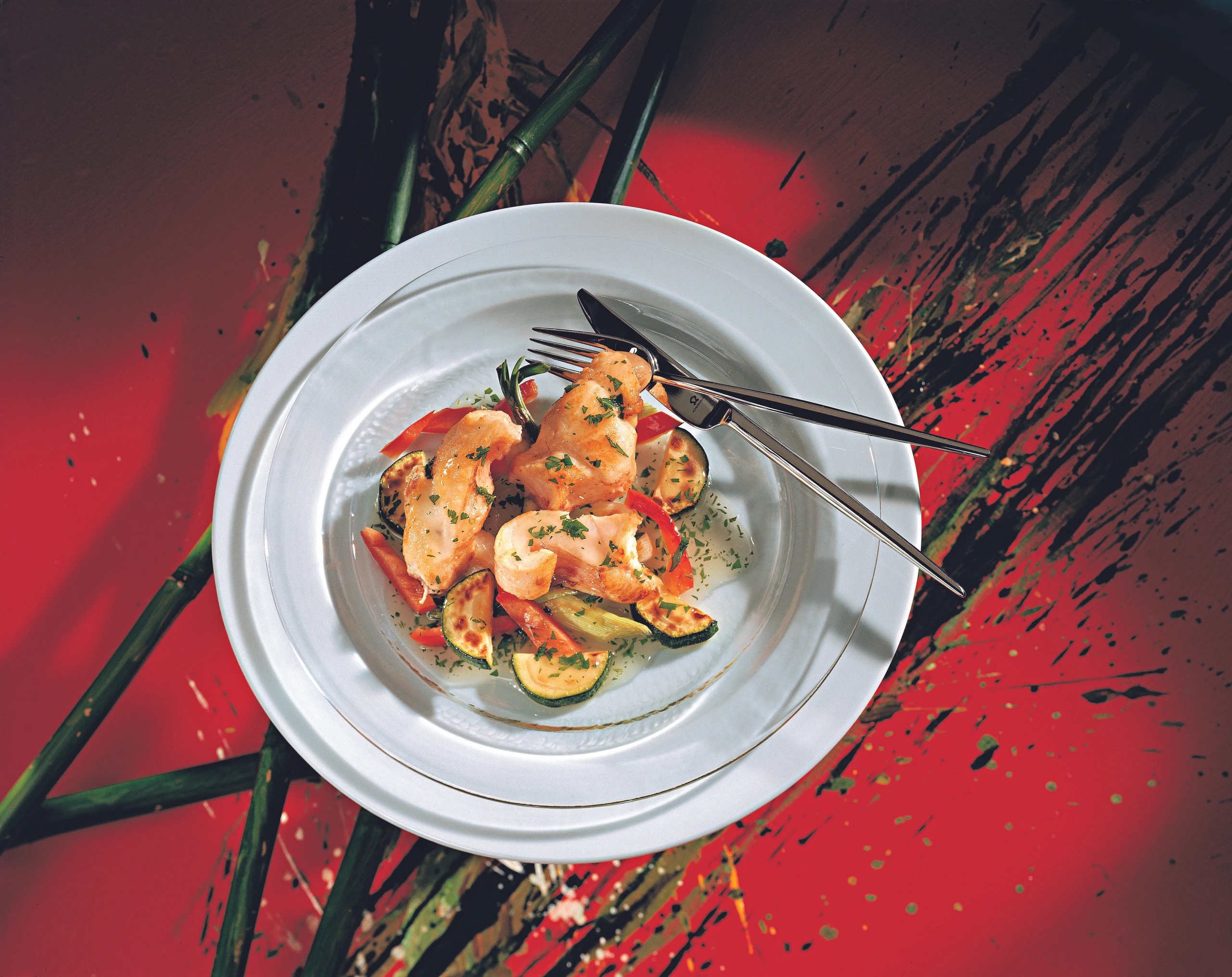 Gegrilltes Wallerfilet mit Gemüse