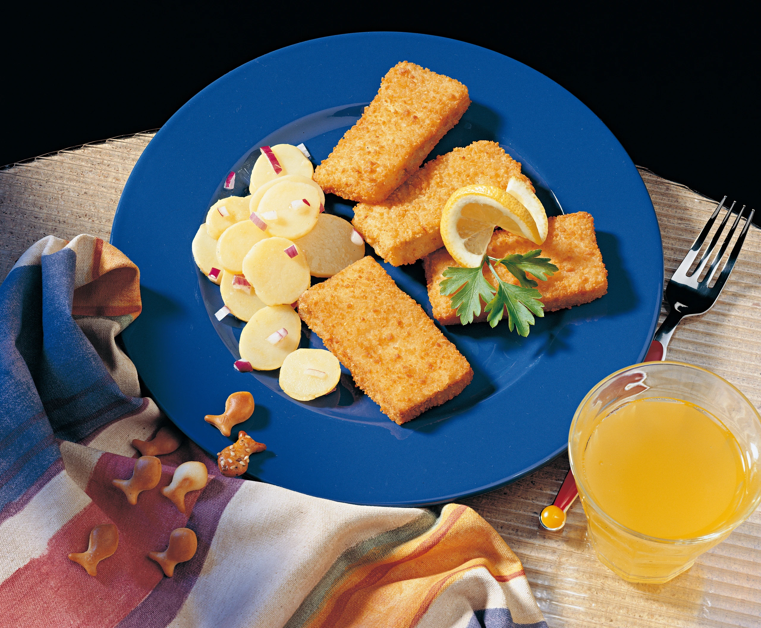 Fischstäbchen mit Kräuterpanier