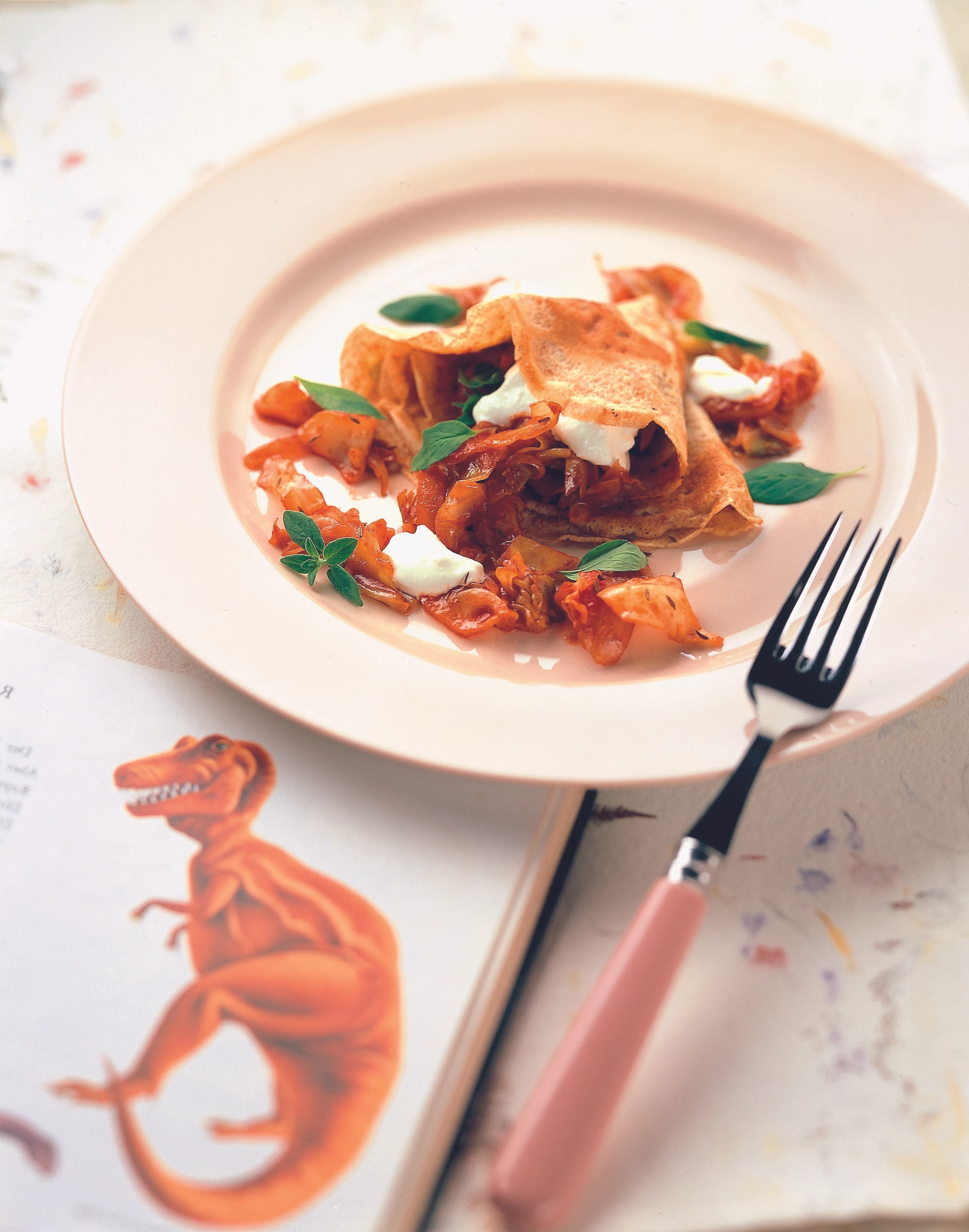 Vollkornpalatschinken mit Paradeiskraut